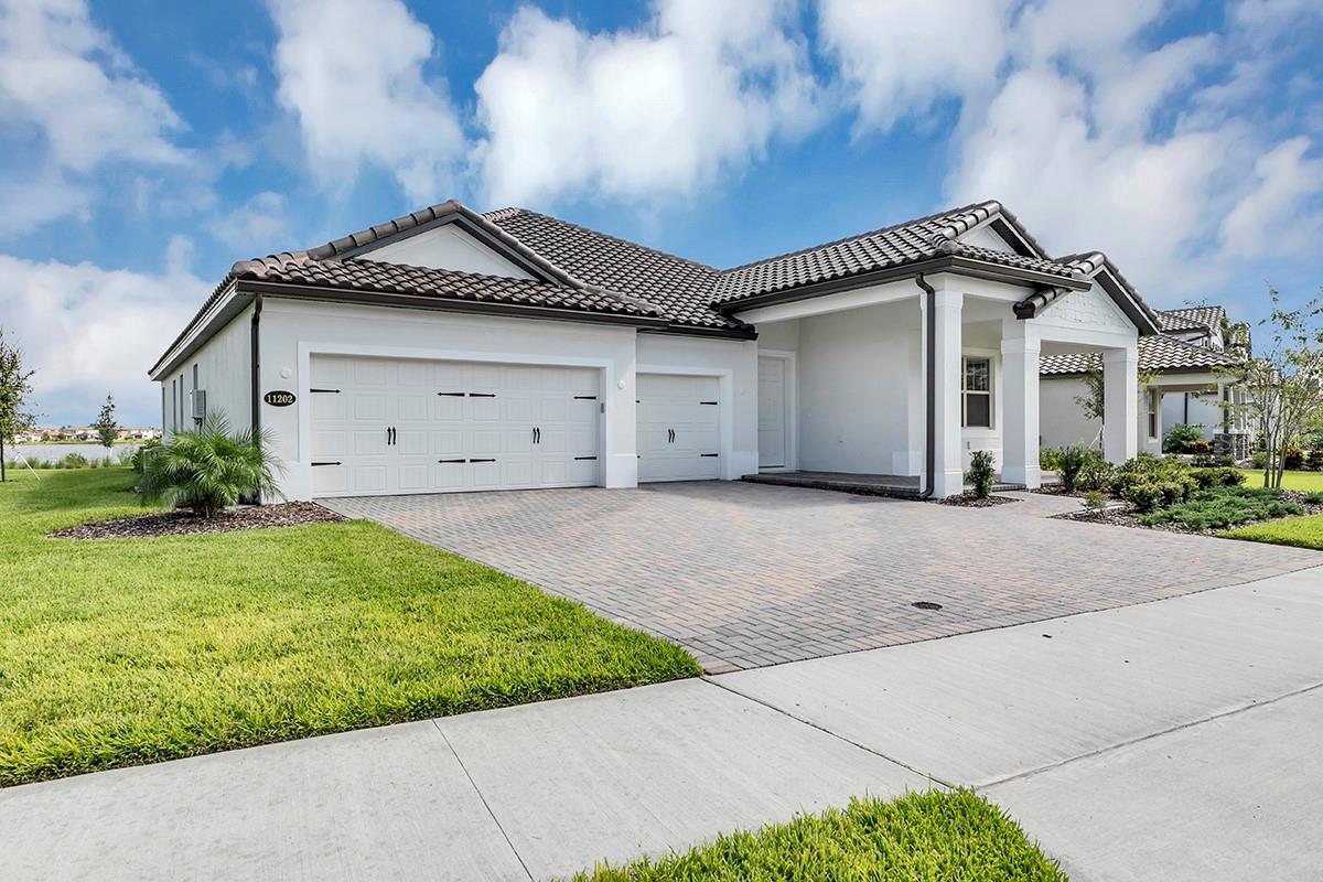 11202 LEMON LAKE BLVD