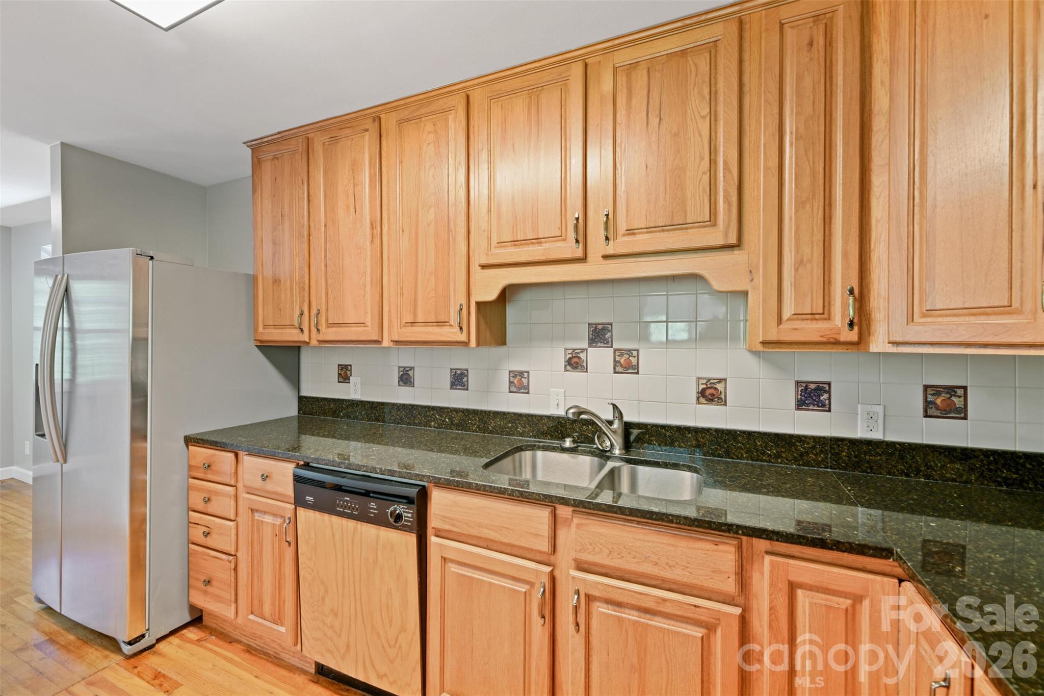 Single Family Residence at 1 Valle Vista Drive, Asheville, photo 13 of 26