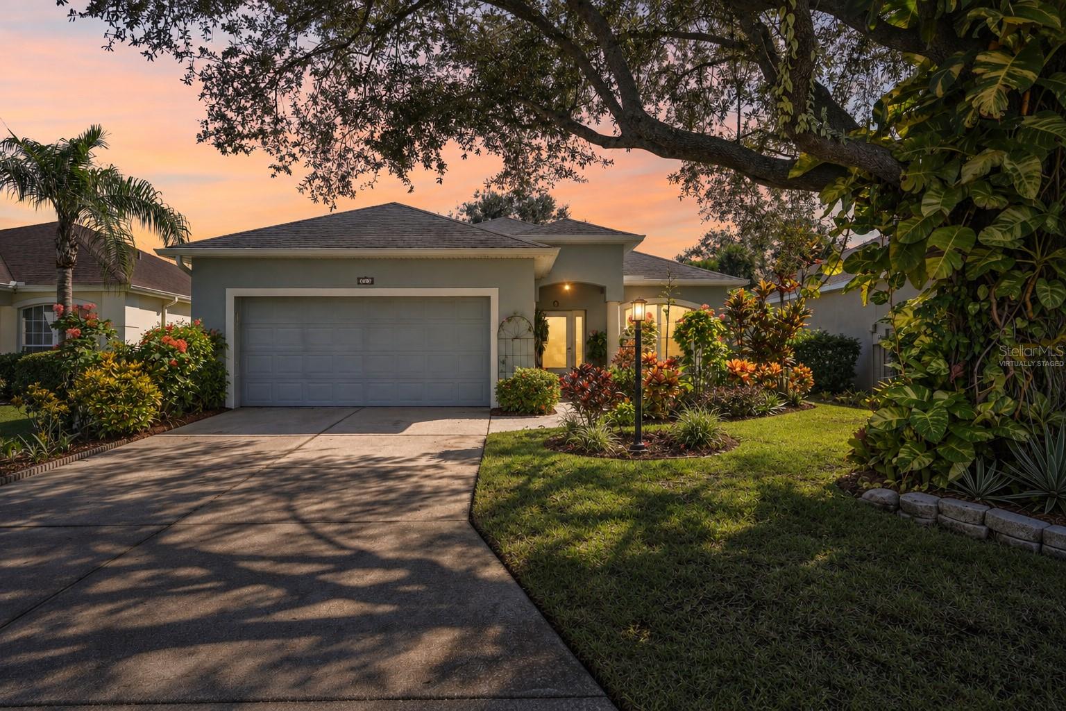 817 TALLGRASS LN