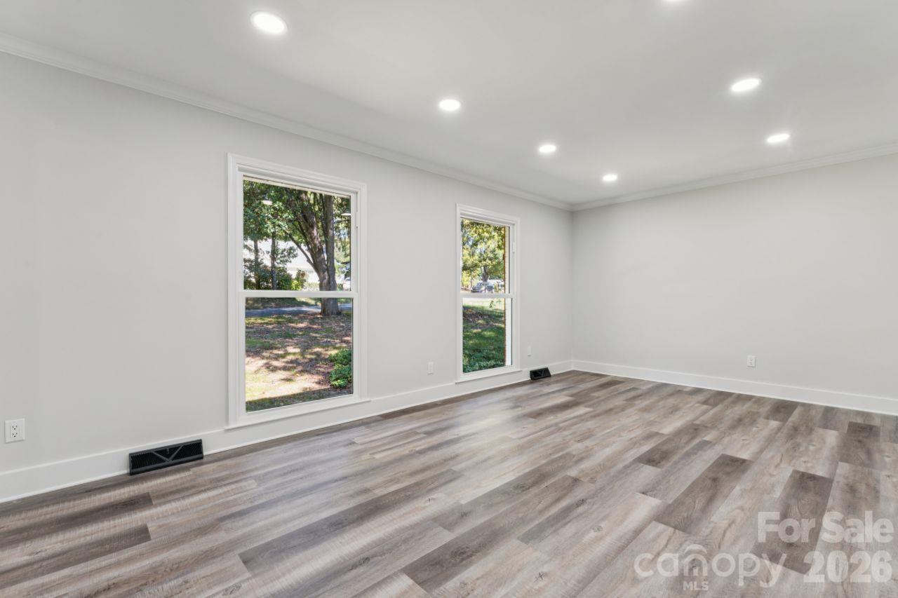 Living room - 4908 Zephyr Lane, Charlotte