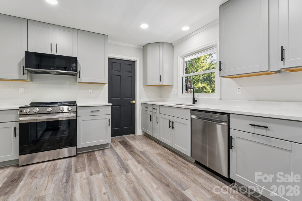 Kitchen - 4908 Zephyr Lane, Charlotte