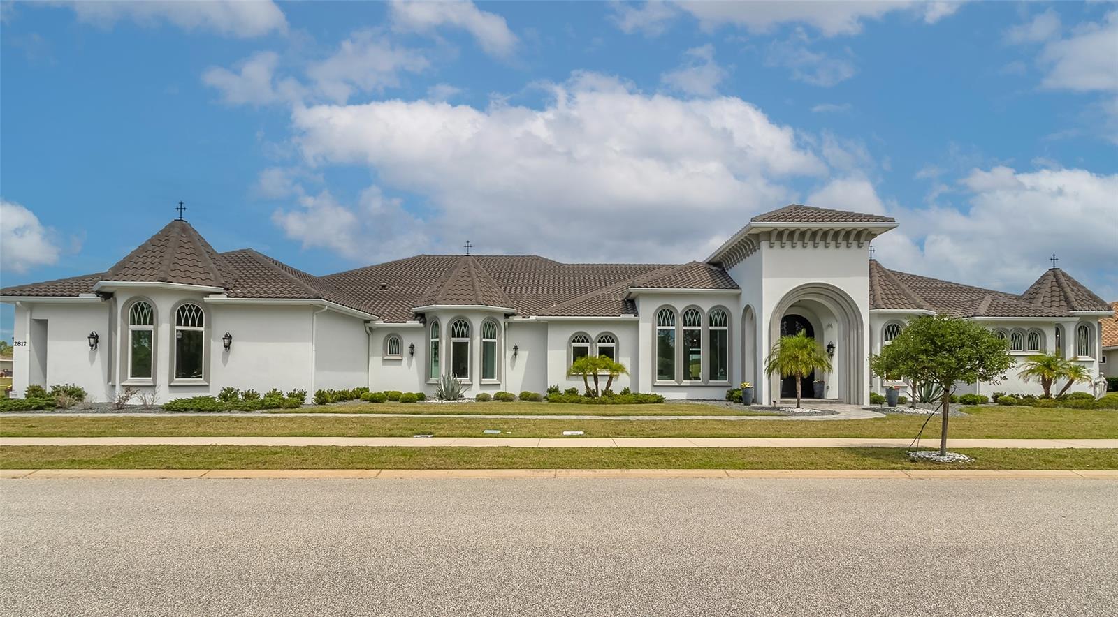 2817 PARADISO CT