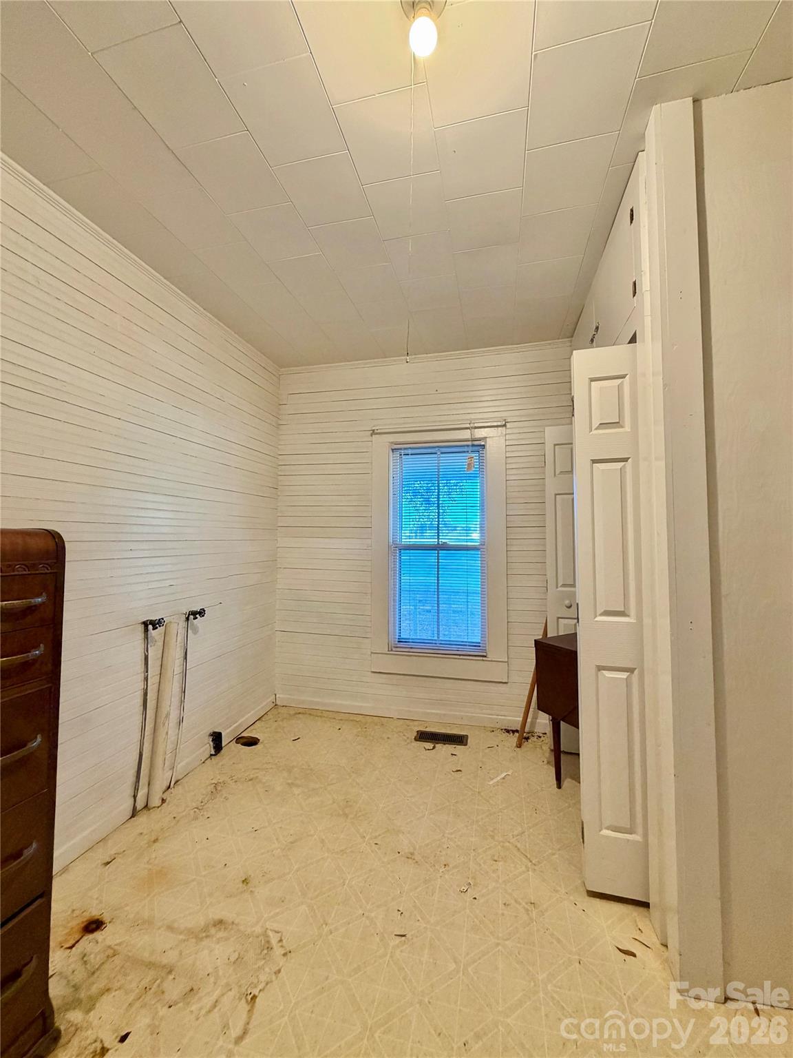 Single Family Residence at 2120 Three Forks Church Road, Taylorsville, photo 13 of 22