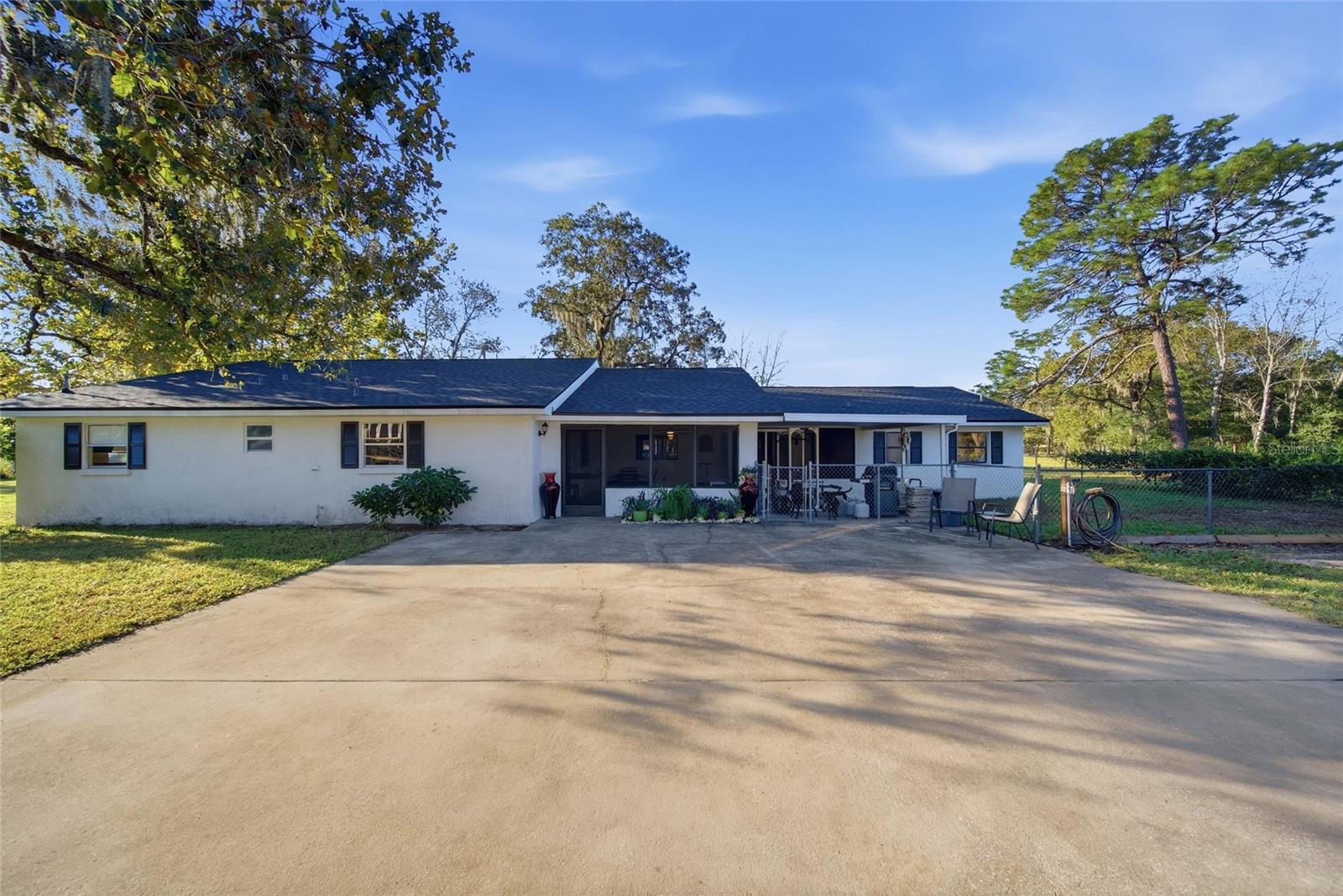 12234 PHYLLIS LN
