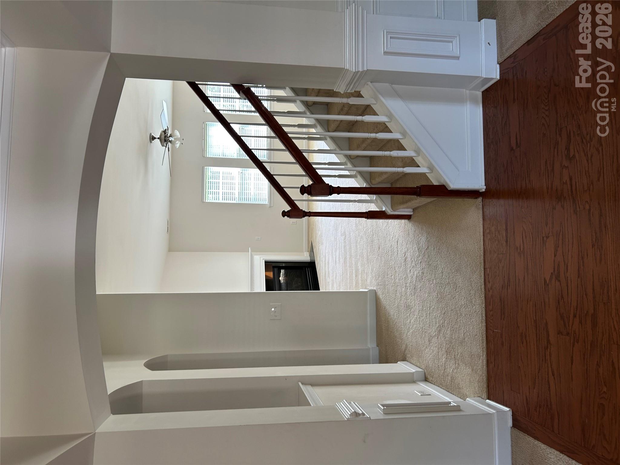 Single Family Residence at 9613 Woburn Road, Charlotte, photo 2 of 18