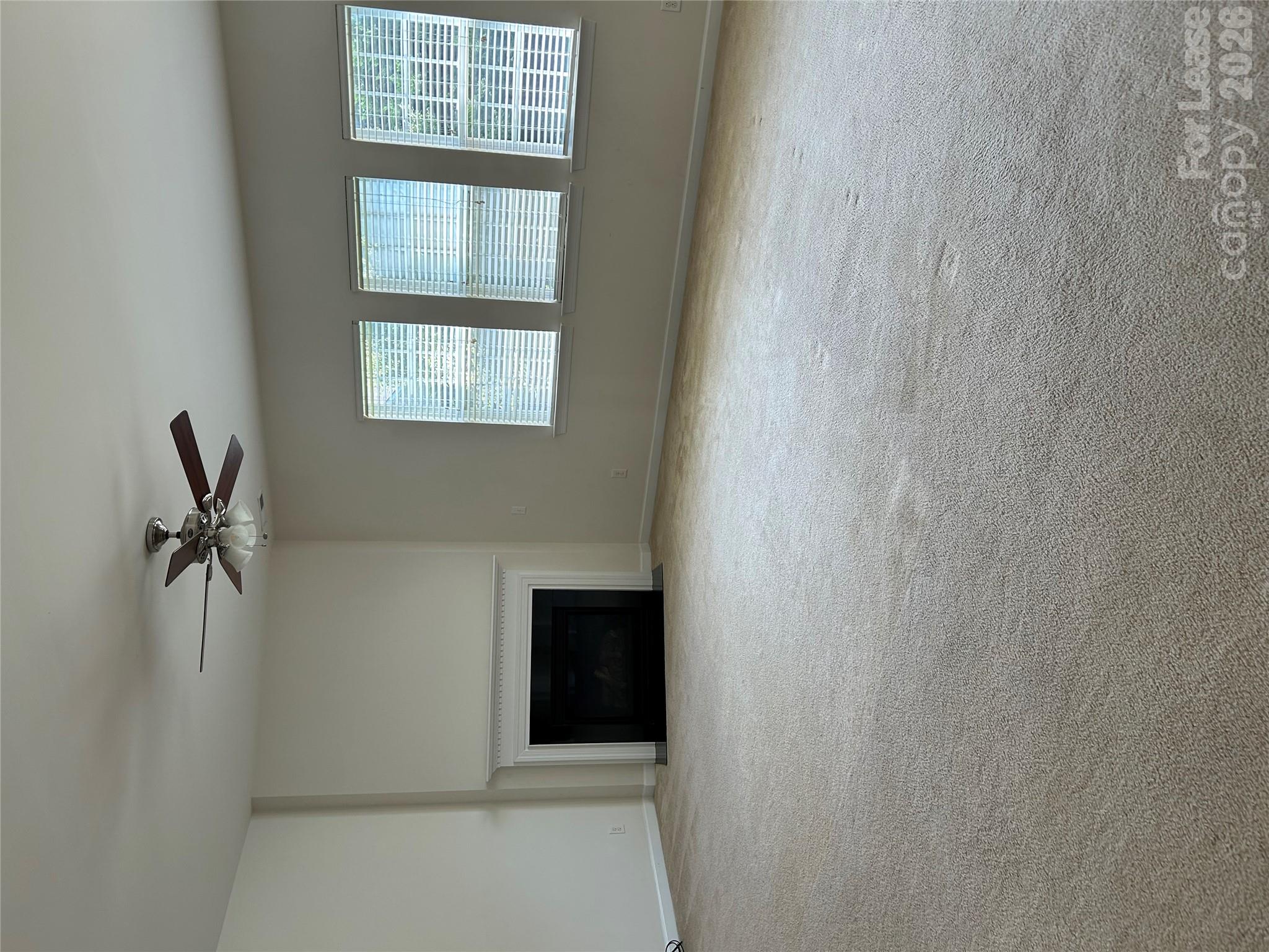 Single Family Residence at 9613 Woburn Road, Charlotte, photo 4 of 18