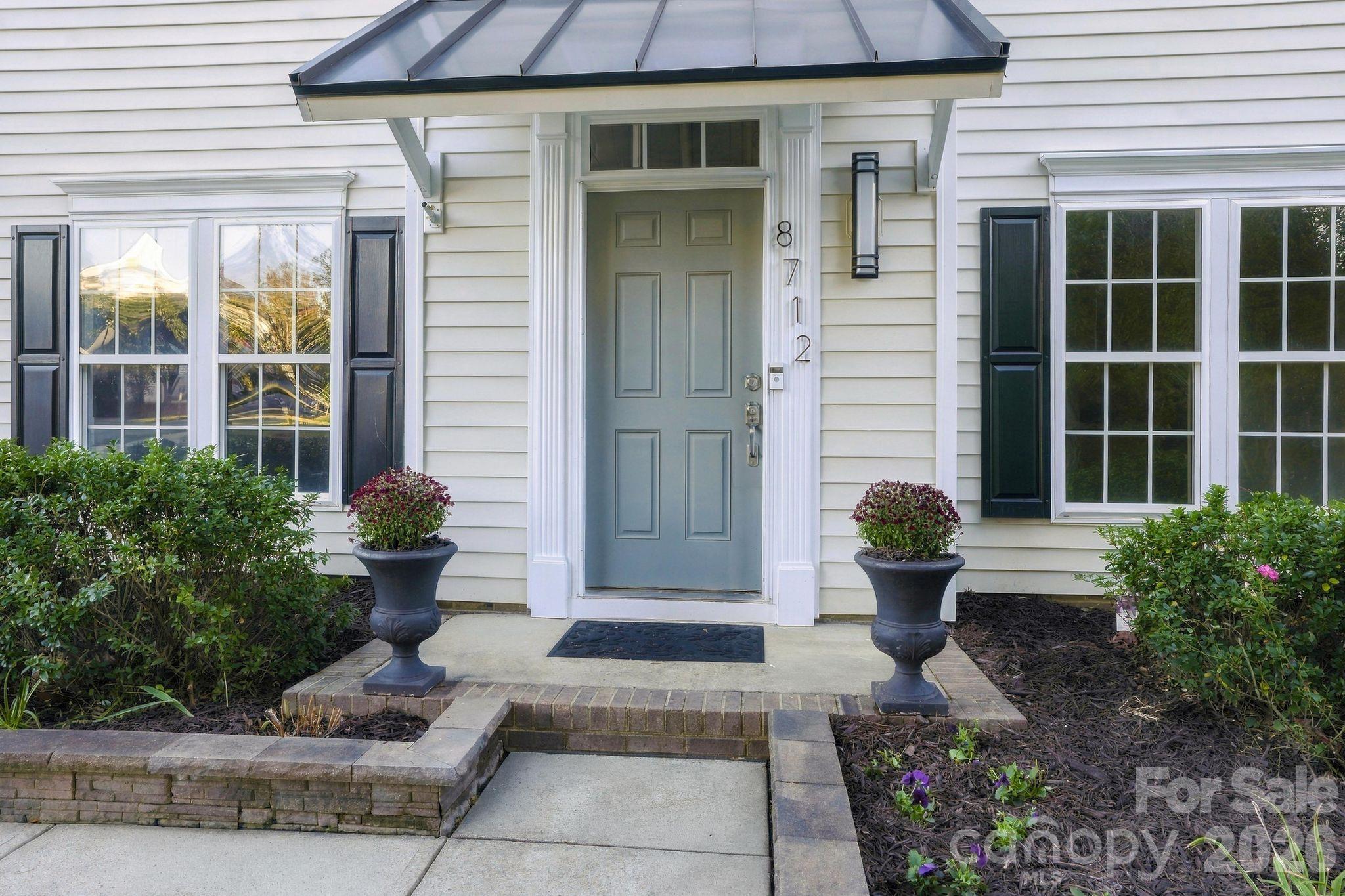 Single Family Residence at 8712 Cool Meadow Drive, Huntersville, photo 2 of 38