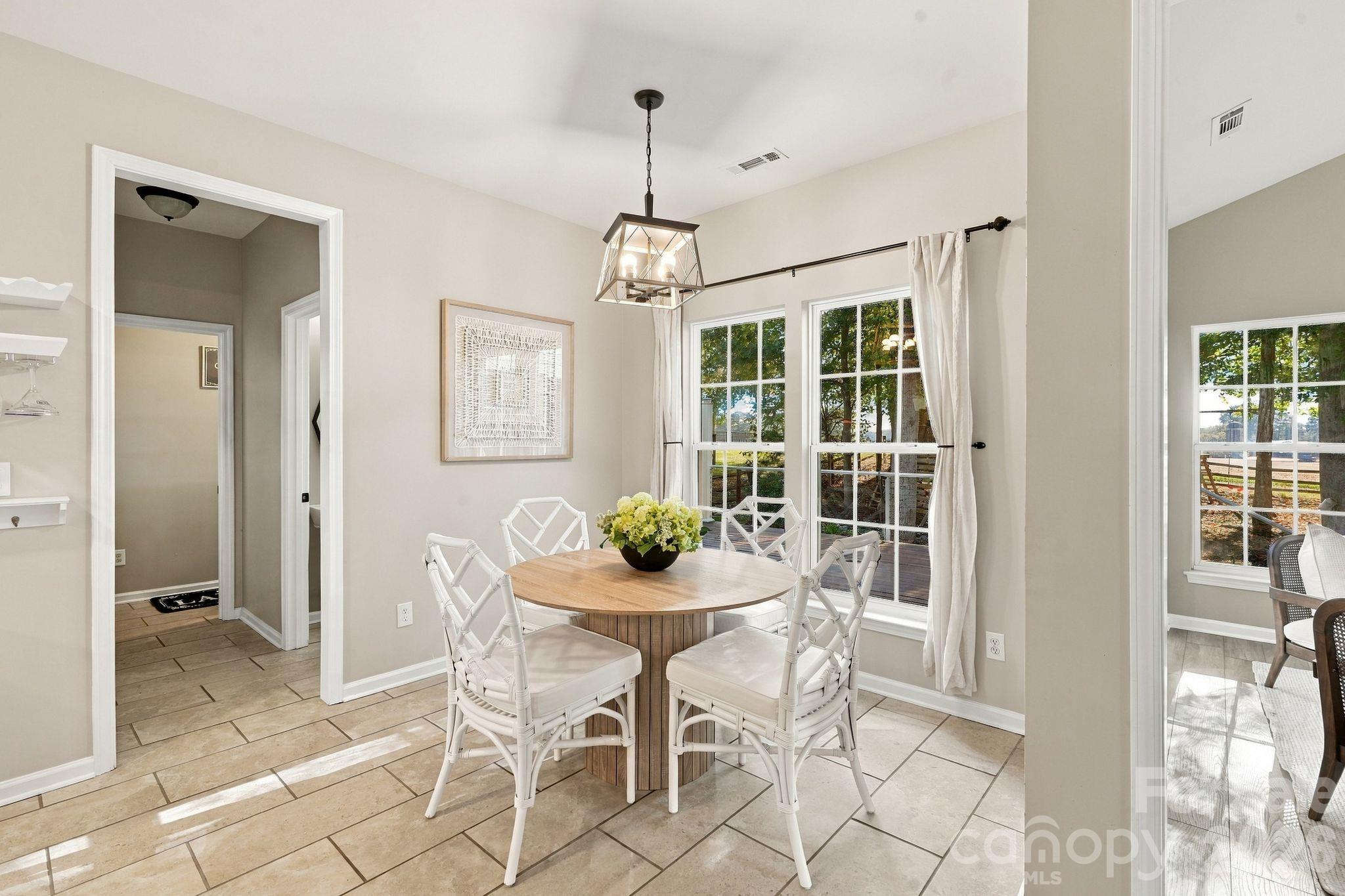 Single Family Residence at 8712 Cool Meadow Drive, Huntersville, photo 12 of 38