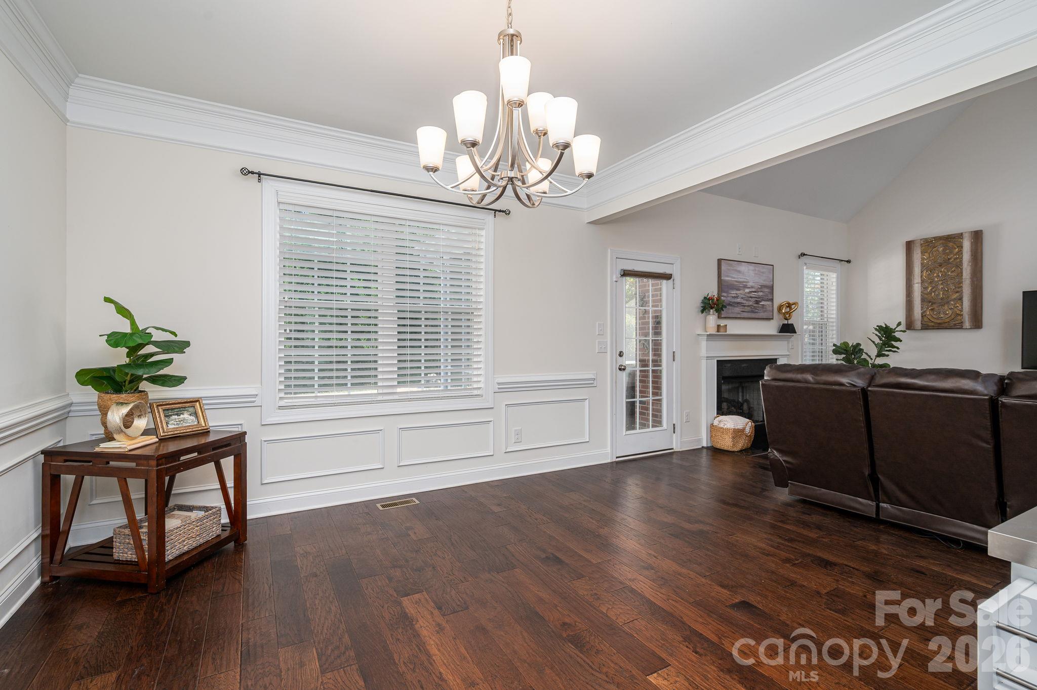 Single Family Residence at 1109 Creekwalk Drive, Stanley, photo 9 of 41