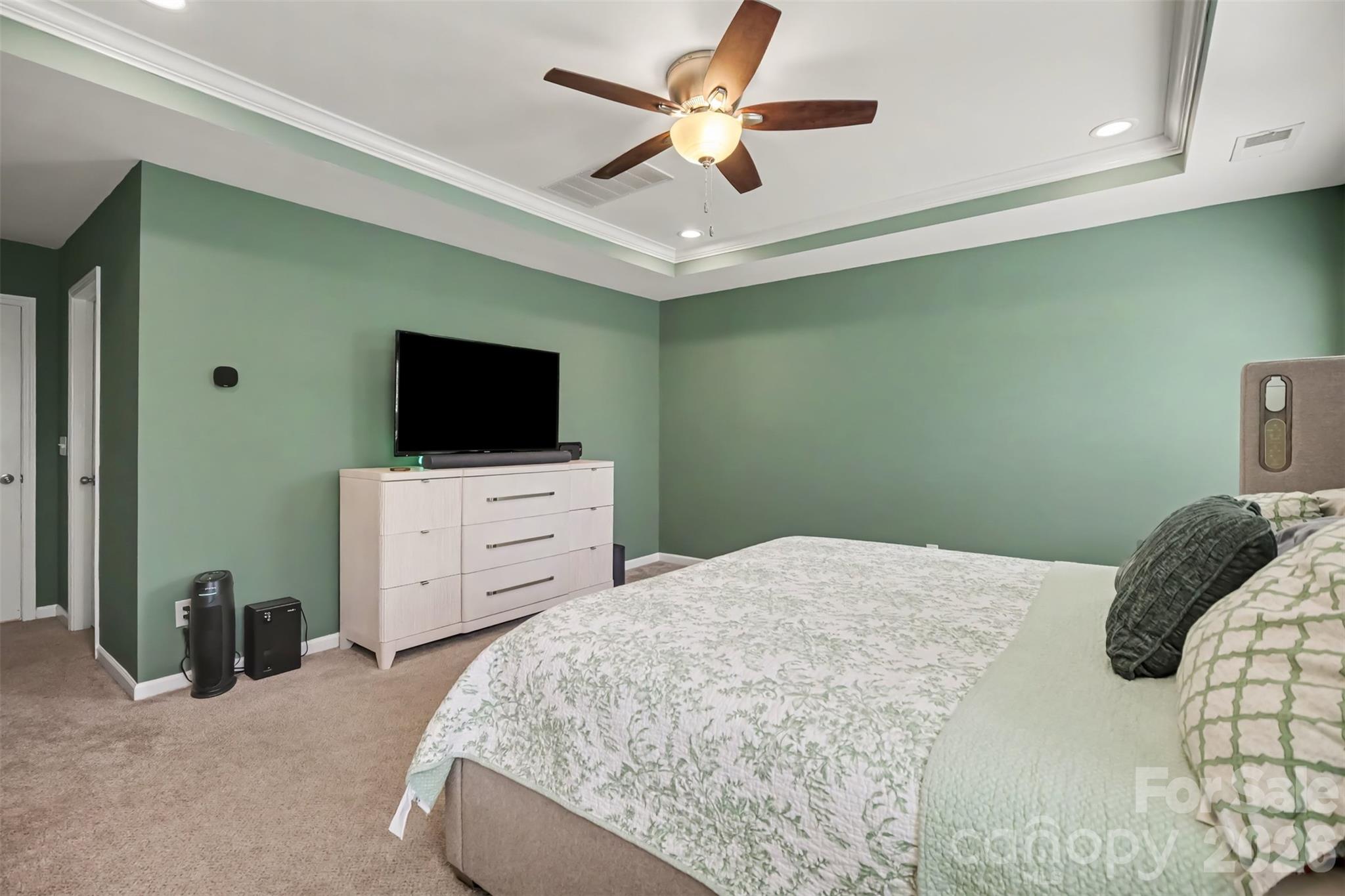 Single Family Residence at 12632 Heath Grove Drive, Huntersville, photo 20 of 37