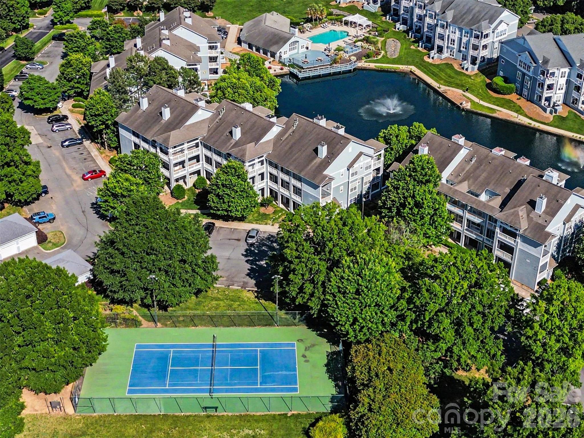 Condominium at 18726 Nautical Drive, Cornelius, photo 29 of 41