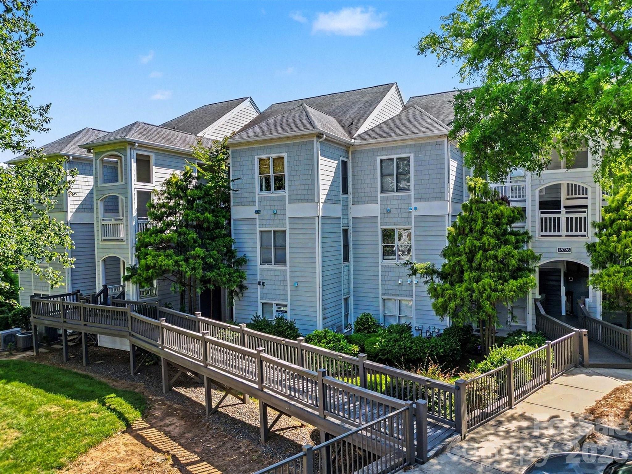 Condominium at 18726 Nautical Drive, Cornelius, photo 32 of 41