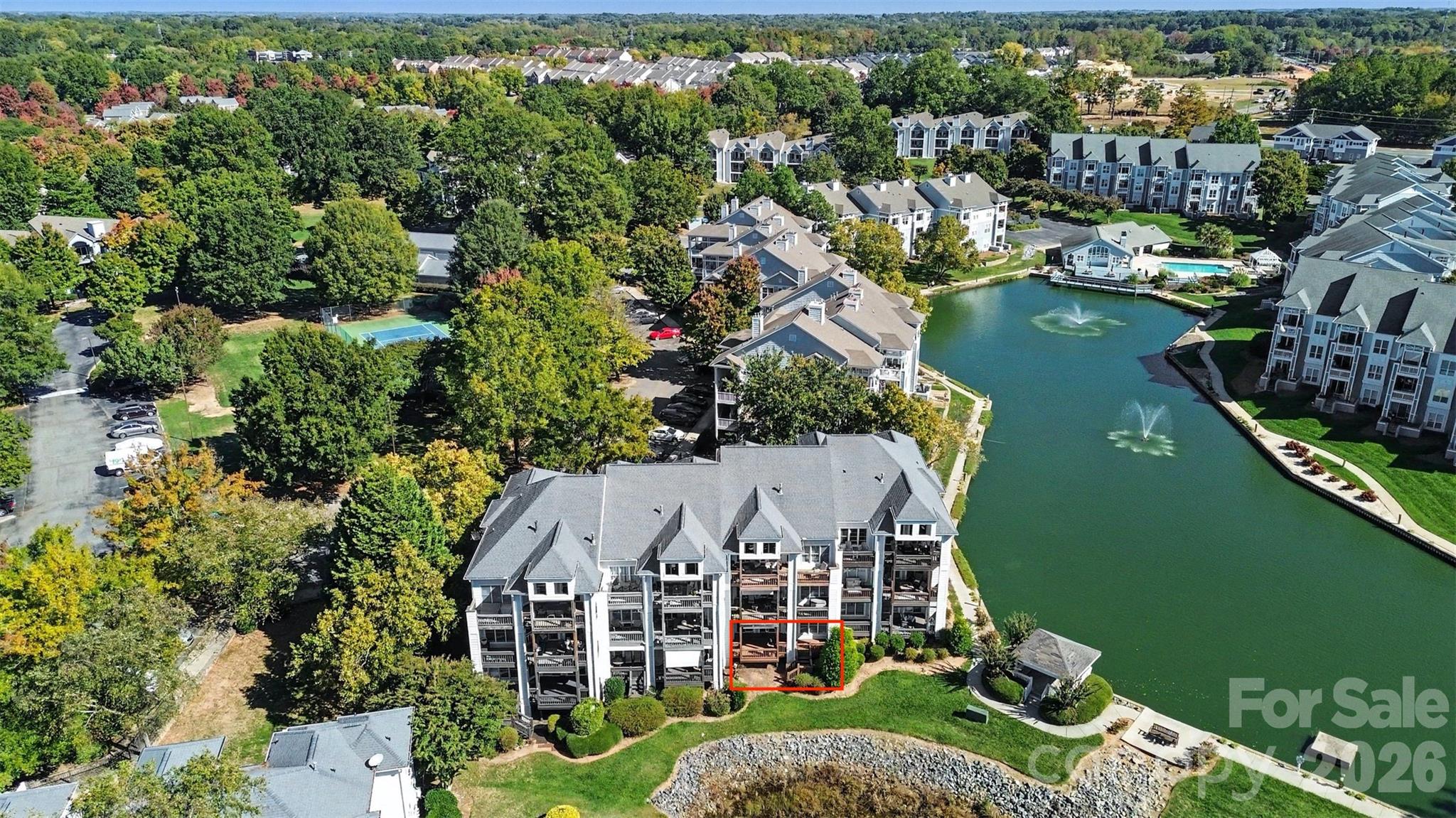 Condominium at 18726 Nautical Drive, Cornelius, photo 35 of 41