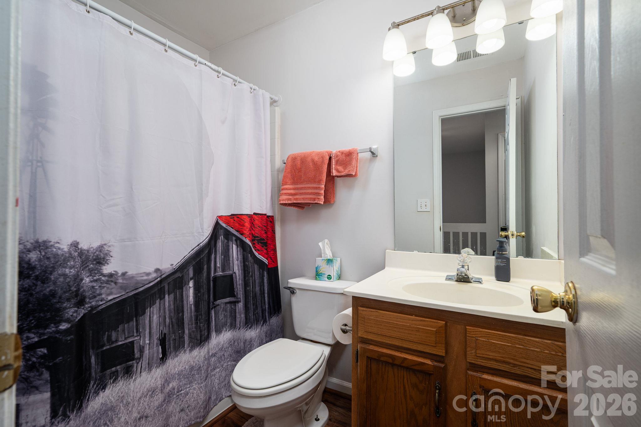Townhouse at 3250 Summercroft Loop, Charlotte, photo 9 of 15