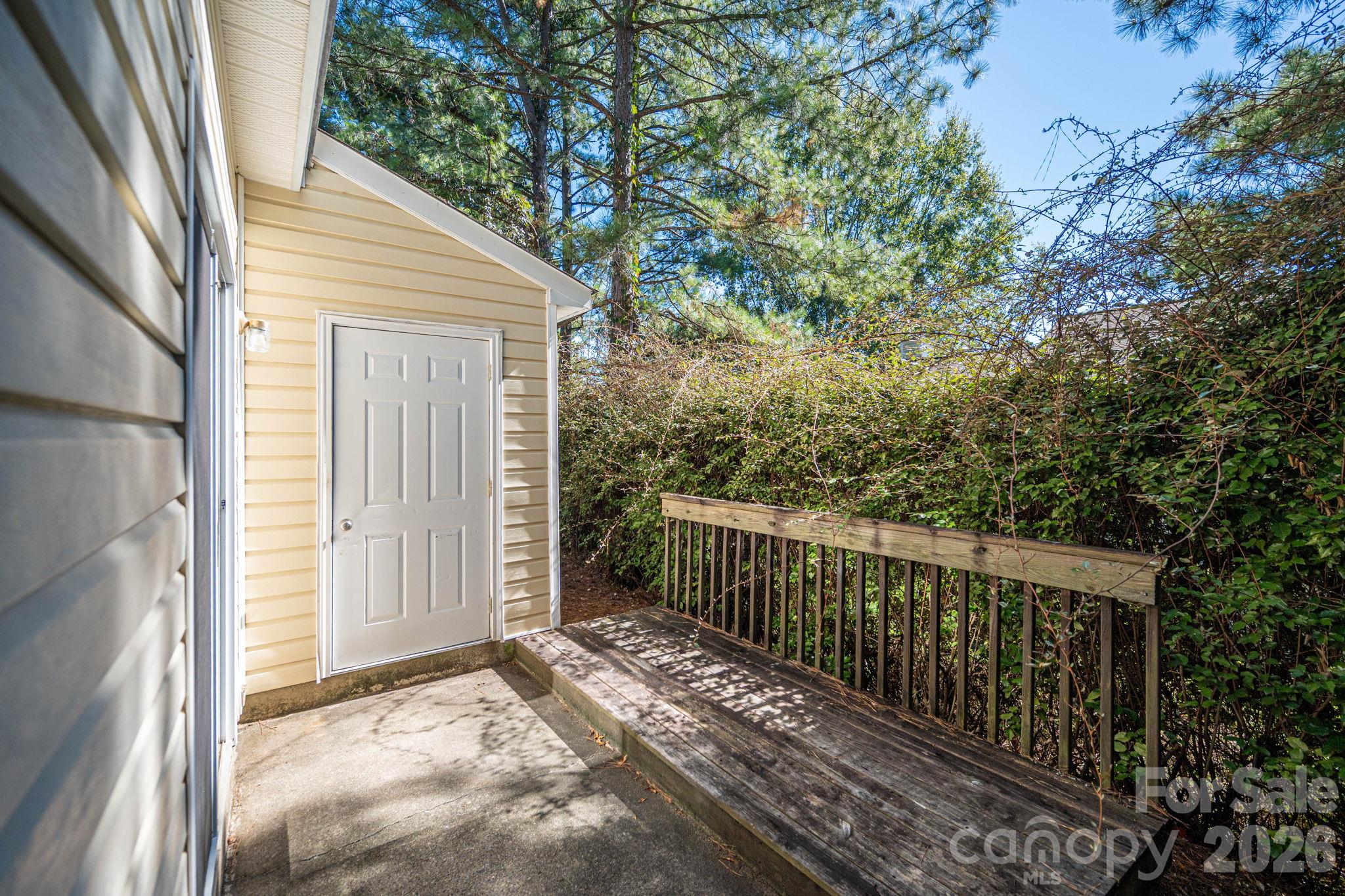 Townhouse at 3250 Summercroft Loop, Charlotte, photo 15 of 15