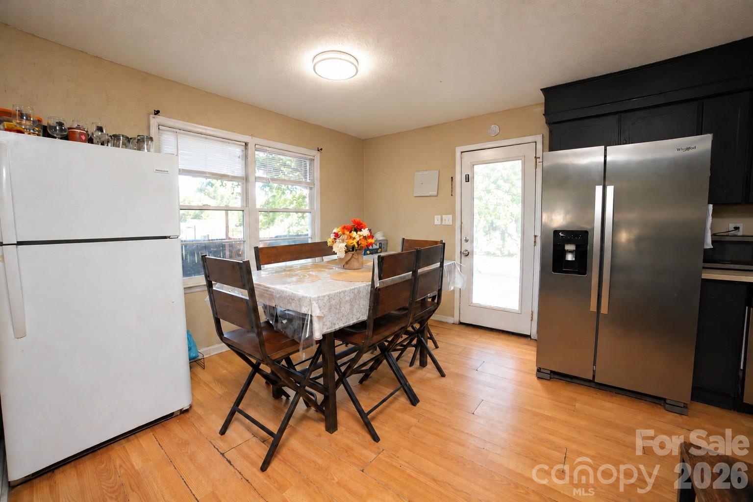Single Family Residence at 712 Edgehill Drive, Monroe, photo 8 of 14