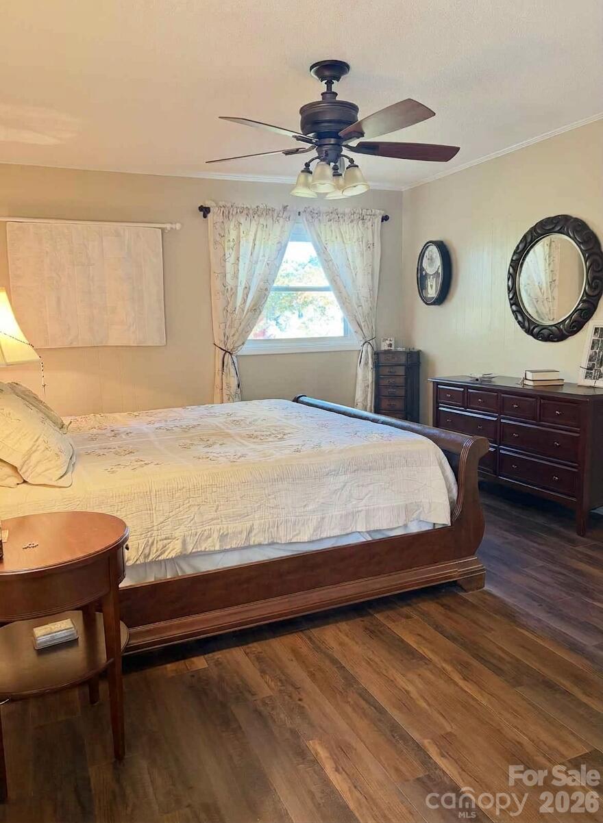 Single Family Residence at 430 Carters Ridge Road, Spruce Pine, photo 15 of 27