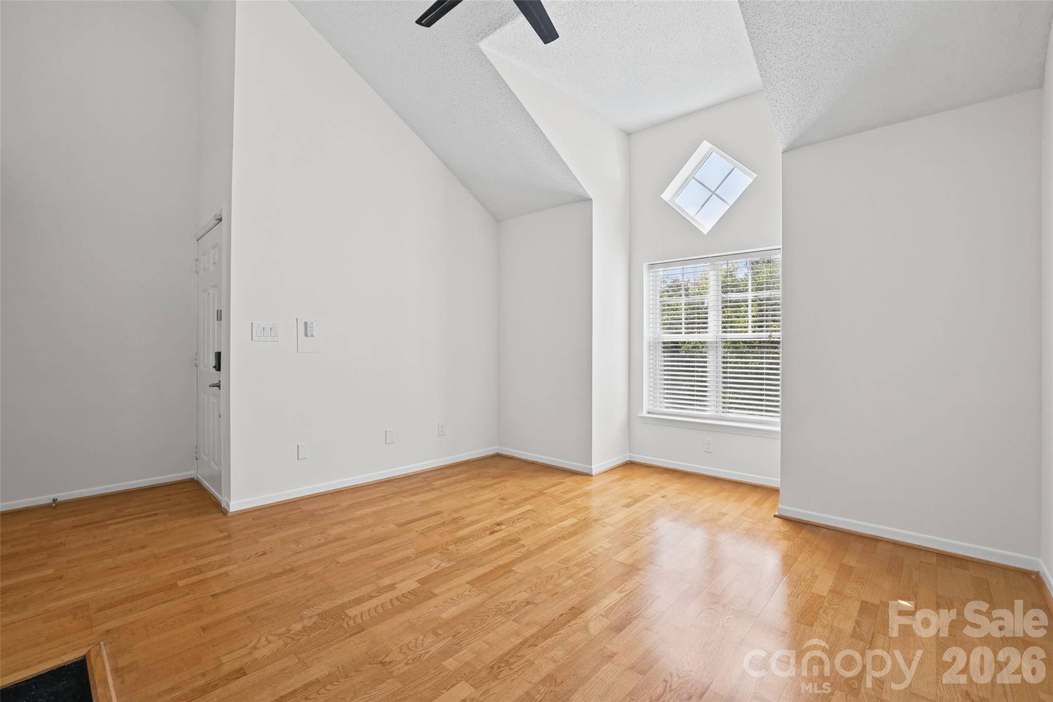 Condominium at 525 Olmsted Park Place, Charlotte, photo 7 of 30