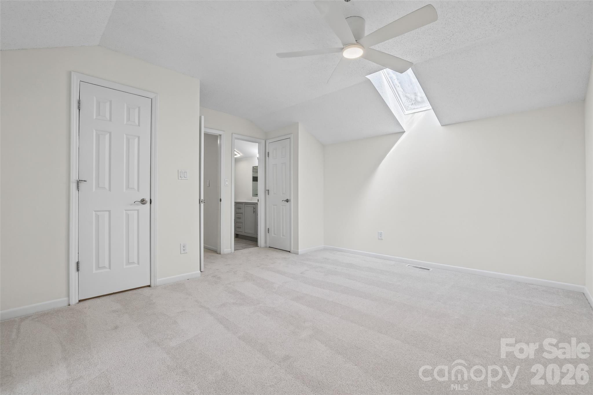 Condominium at 525 Olmsted Park Place, Charlotte, photo 16 of 30