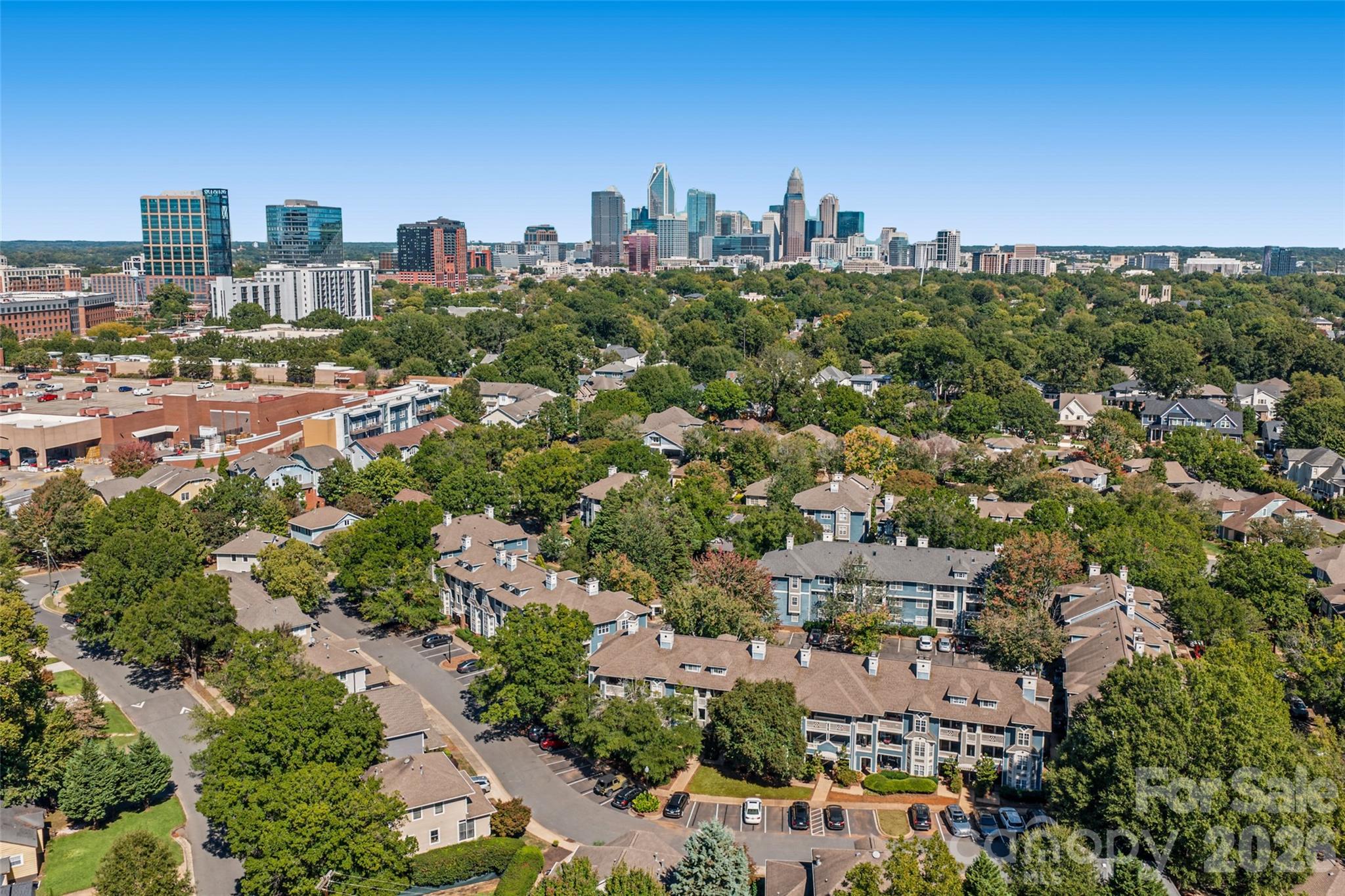 Condominium at 525 Olmsted Park Place, Charlotte, photo 27 of 30