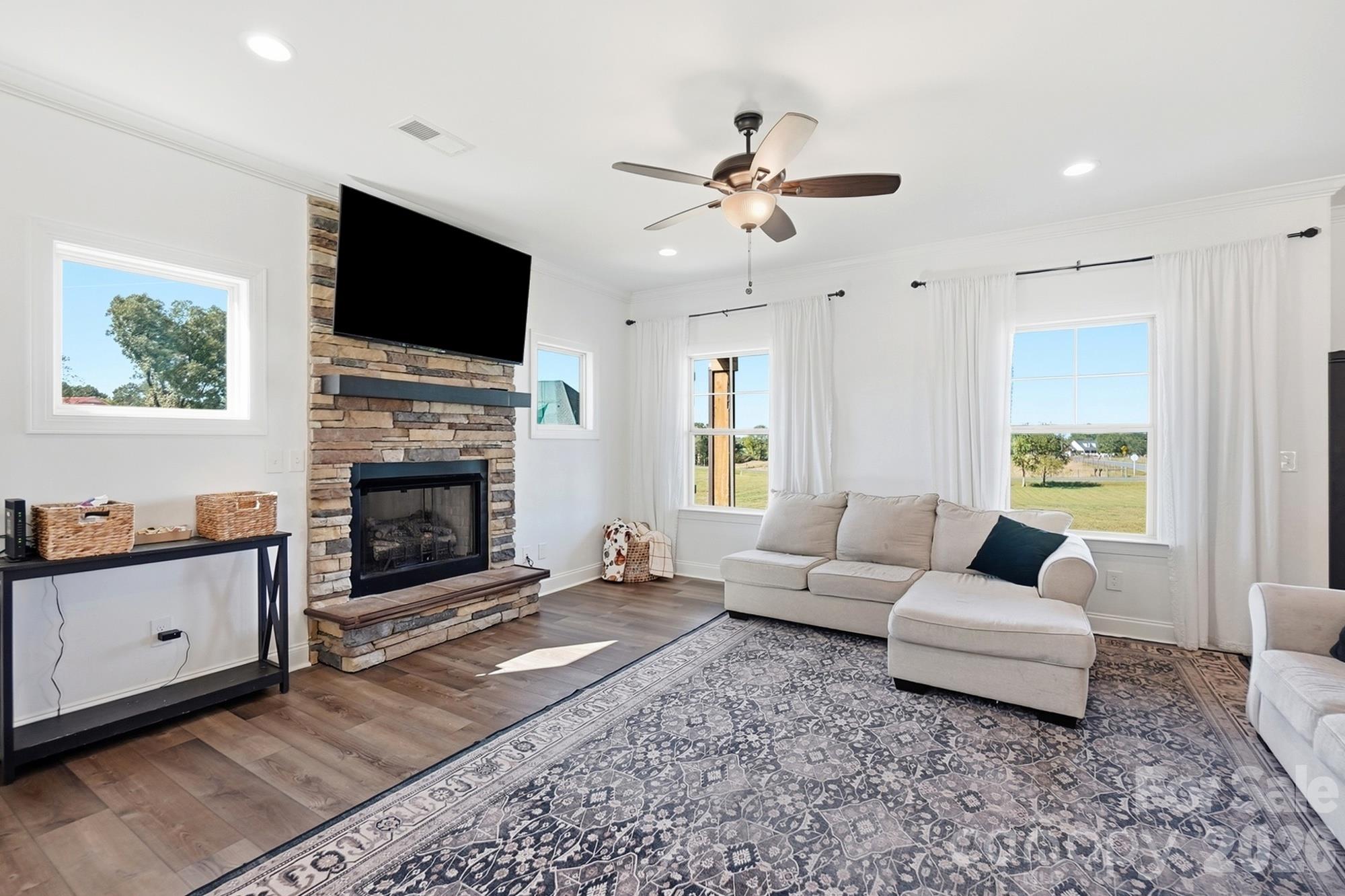 Single Family Residence at 7338 Pleasant Hill Church Road, Marshville, photo 10 of 47