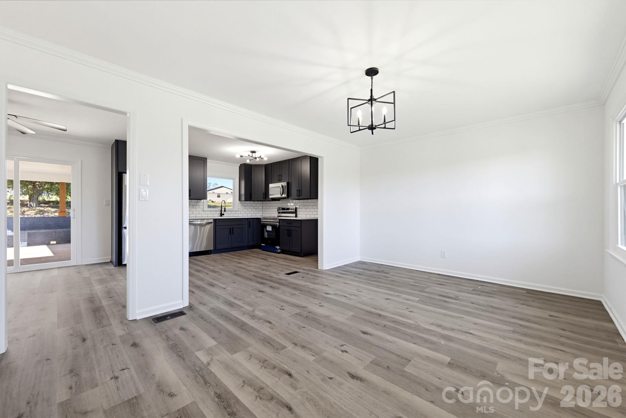 Single Family Residence at 2859 Toney Road, Lawndale, photo 4 of 24