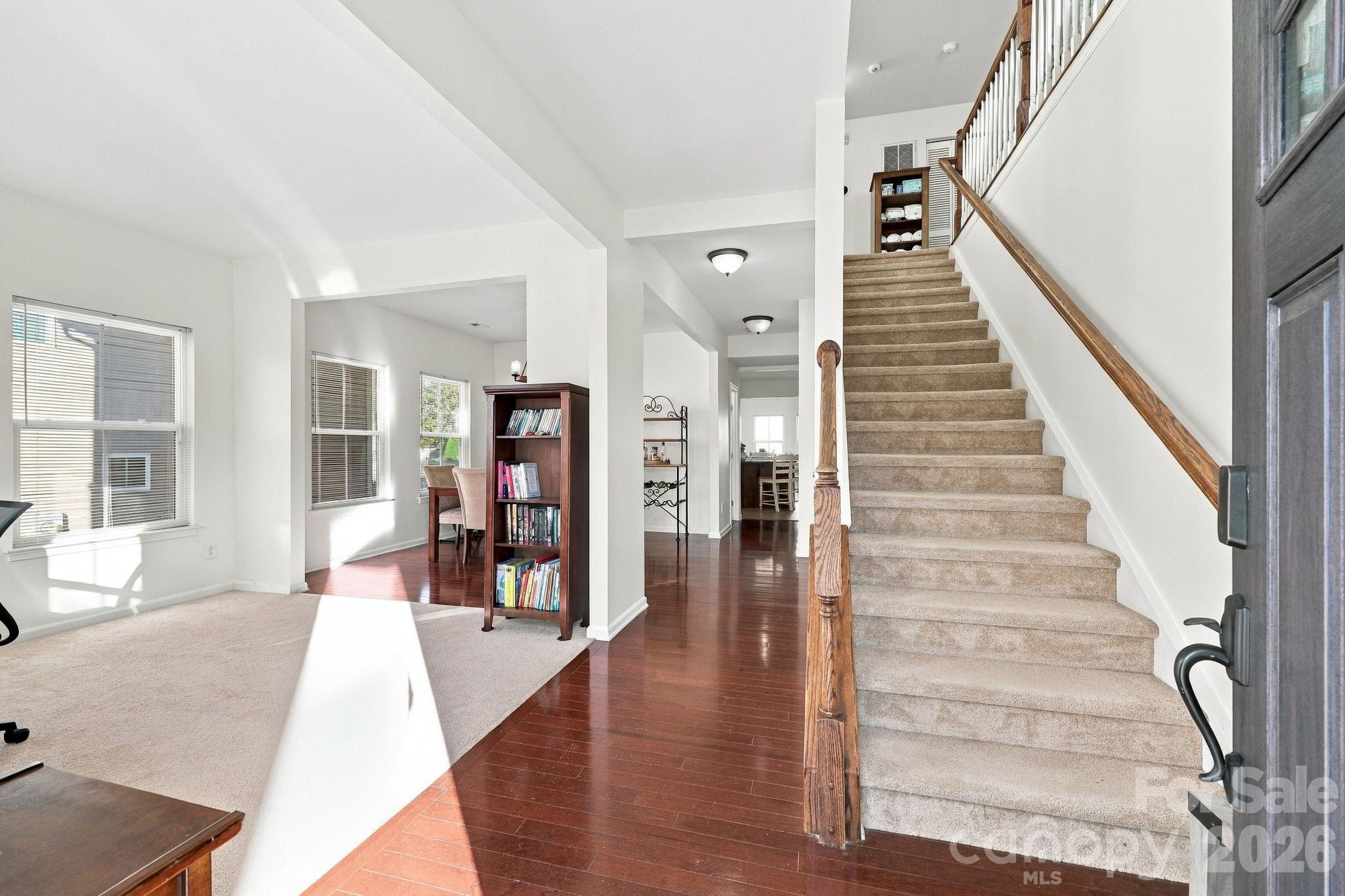 Single Family Residence at 1495 Chase Prairie Avenue, Concord, photo 4 of 40