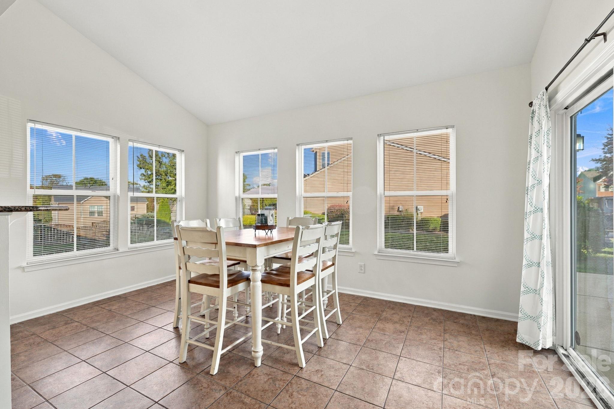 Single Family Residence at 1495 Chase Prairie Avenue, Concord, photo 14 of 40