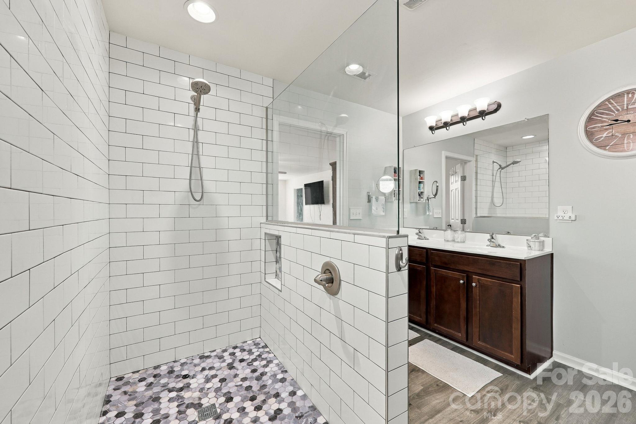 Single Family Residence at 1495 Chase Prairie Avenue, Concord, photo 22 of 40
