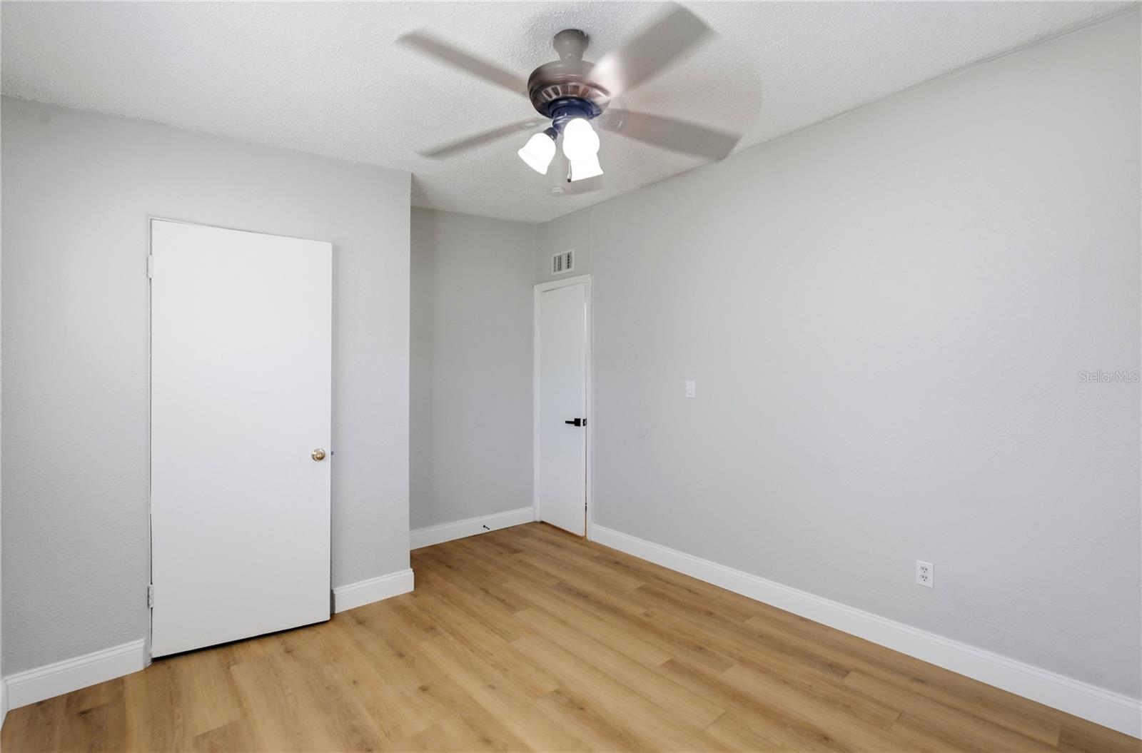 Single Family Residence at 1311 LAWNE BLVD, ORLANDO, photo 25 of 38