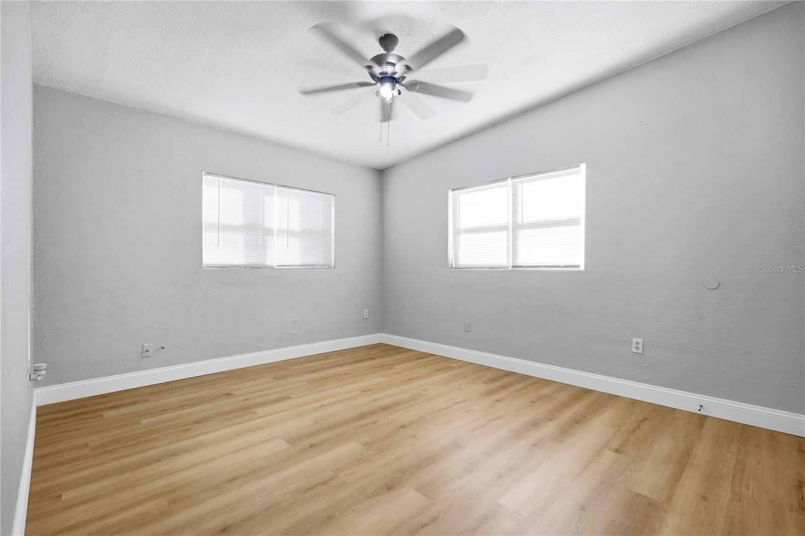Single Family Residence at 1311 LAWNE BLVD, ORLANDO, photo 27 of 38