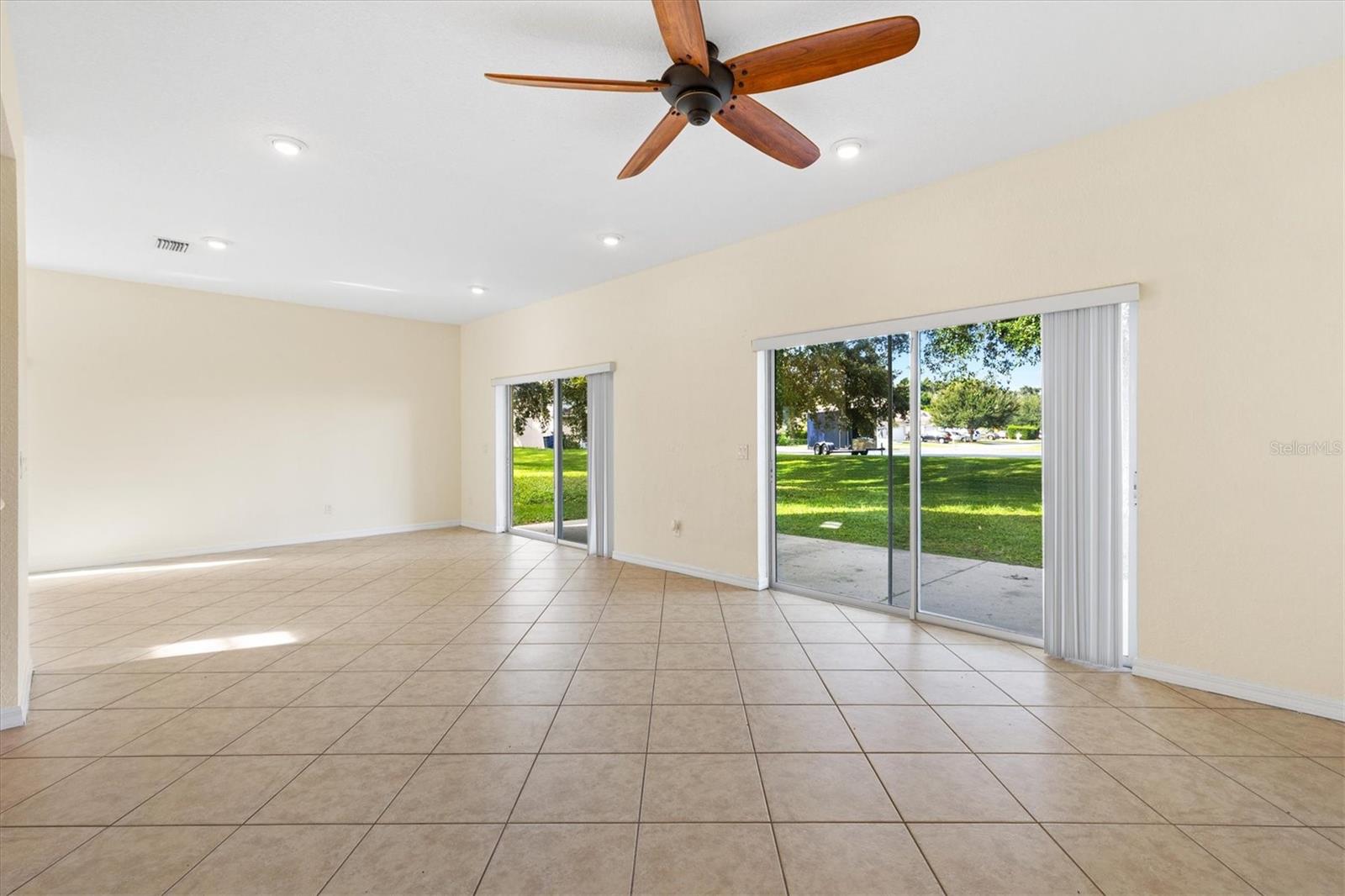 Single Family Residence at 12366 NE 50TH VW, OXFORD, photo 16 of 55