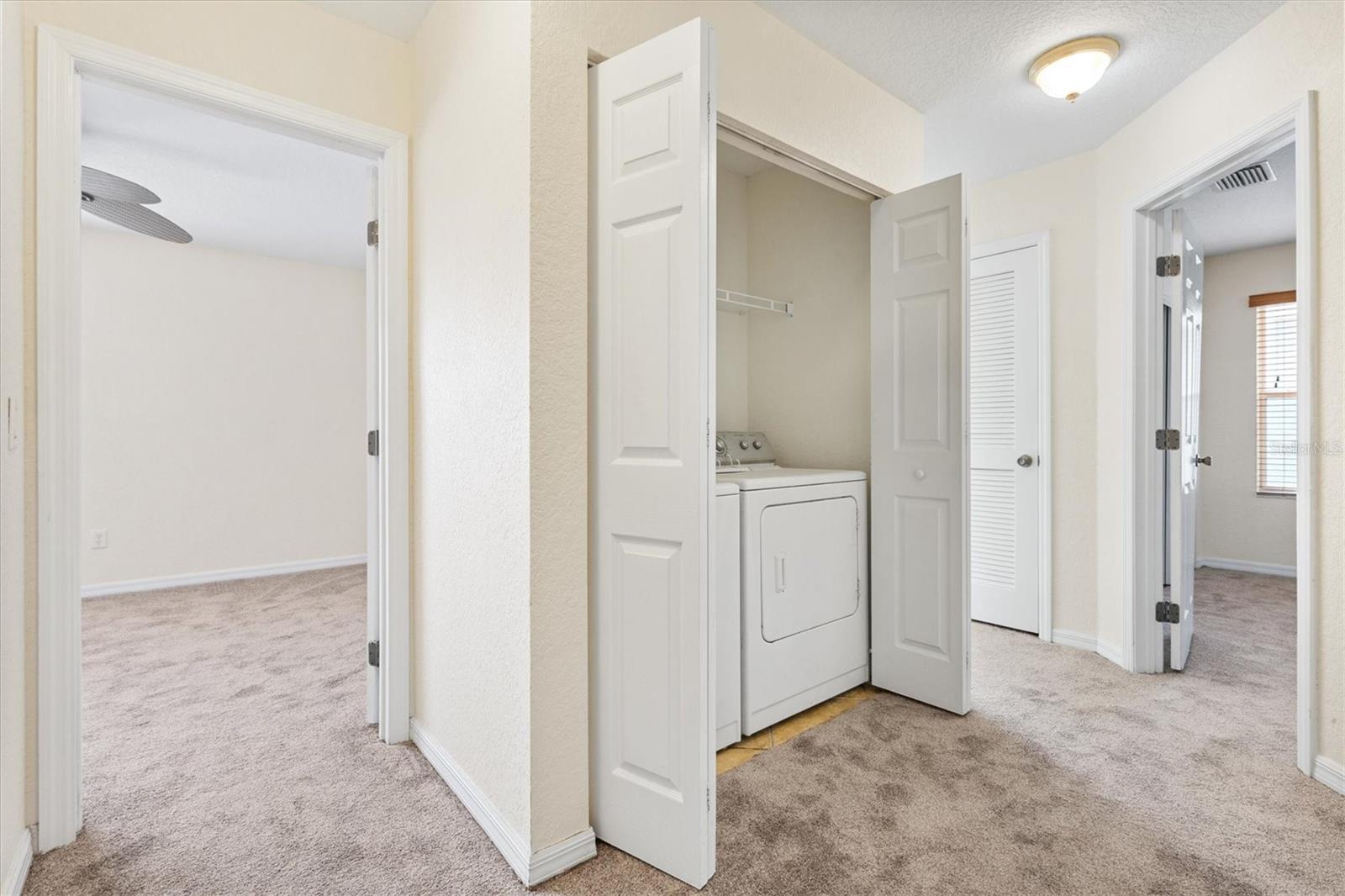 2nd floor laundry - 12366 NE 50TH VW, OXFORD