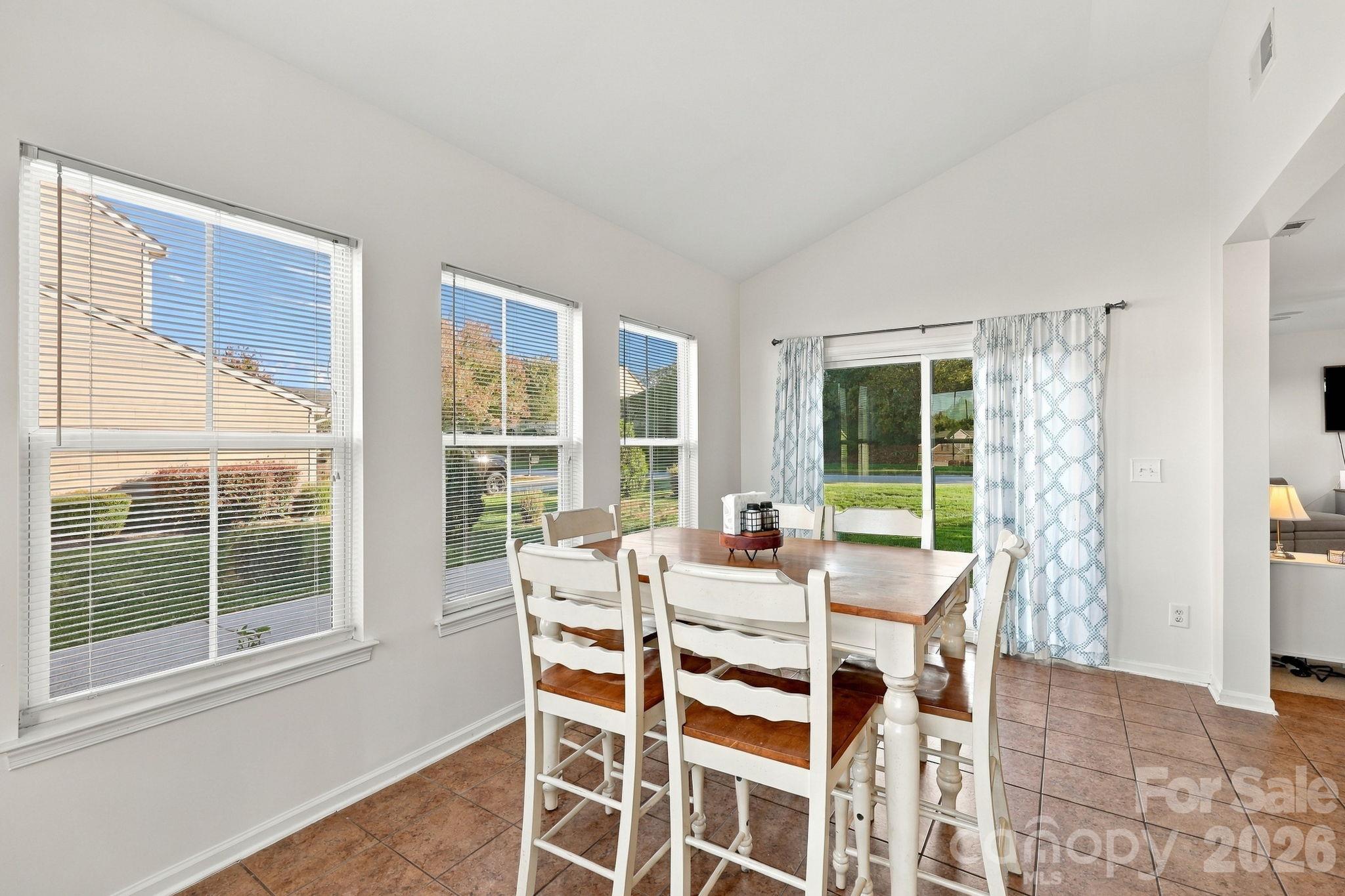 Single Family Residence at 1495 Chase Prairie Avenue, Concord, photo 15 of 40