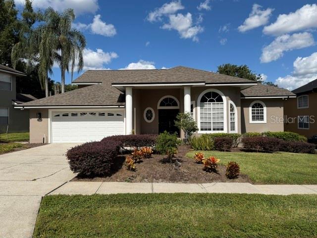 690 OAK HOLLOW WAY