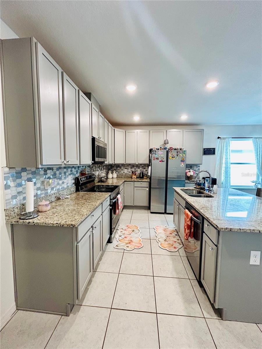 Single Family Residence at 6632 TEMPO WAY, MASCOTTE, photo 11 of 39
