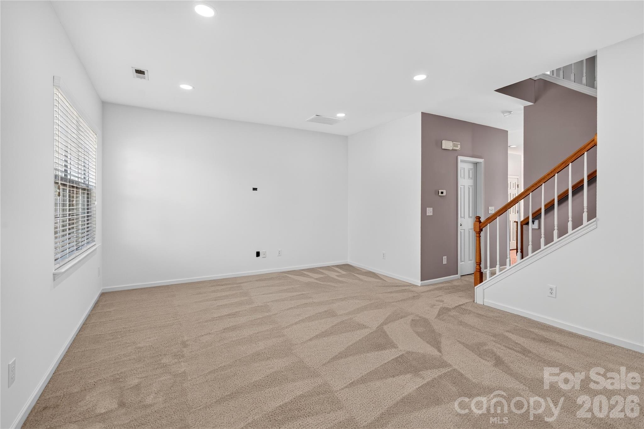 Townhouse at 2053 Cambridge Beltway Drive, Charlotte, photo 20 of 40