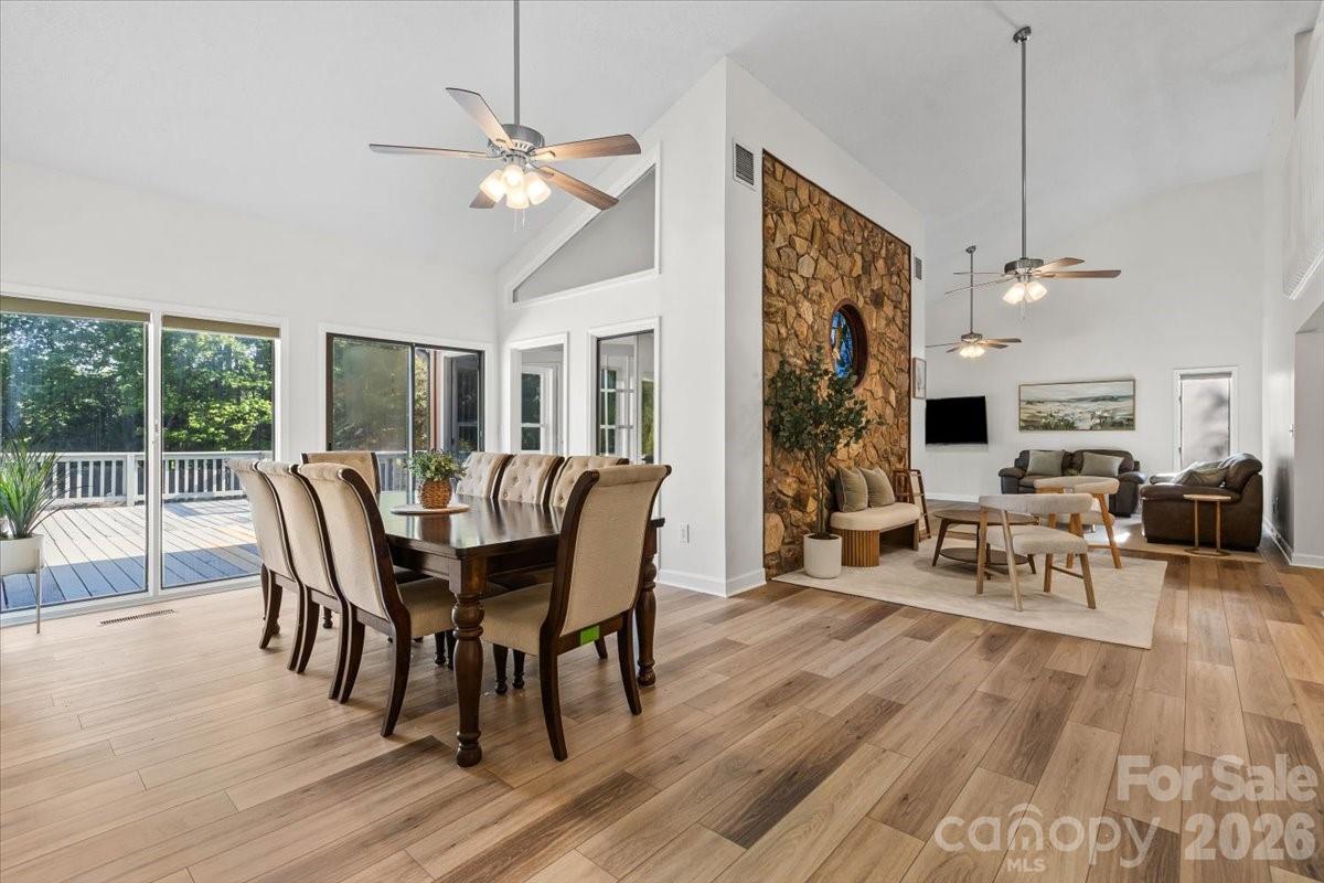 Single Family Residence at 108 N Scalybark Trail, Concord, photo 6 of 43