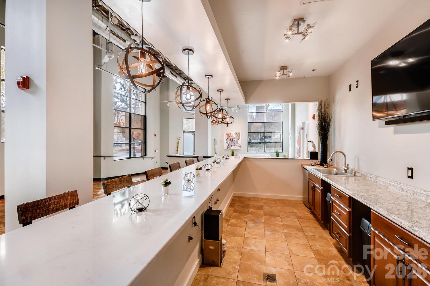 Retail at 525 E 6th Street, Charlotte, photo 12 of 23