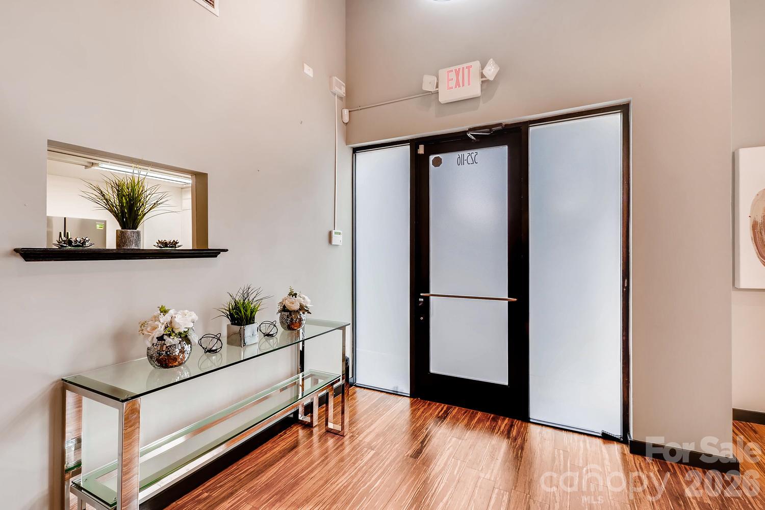 Retail at 525 E 6th Street, Charlotte, photo 13 of 23