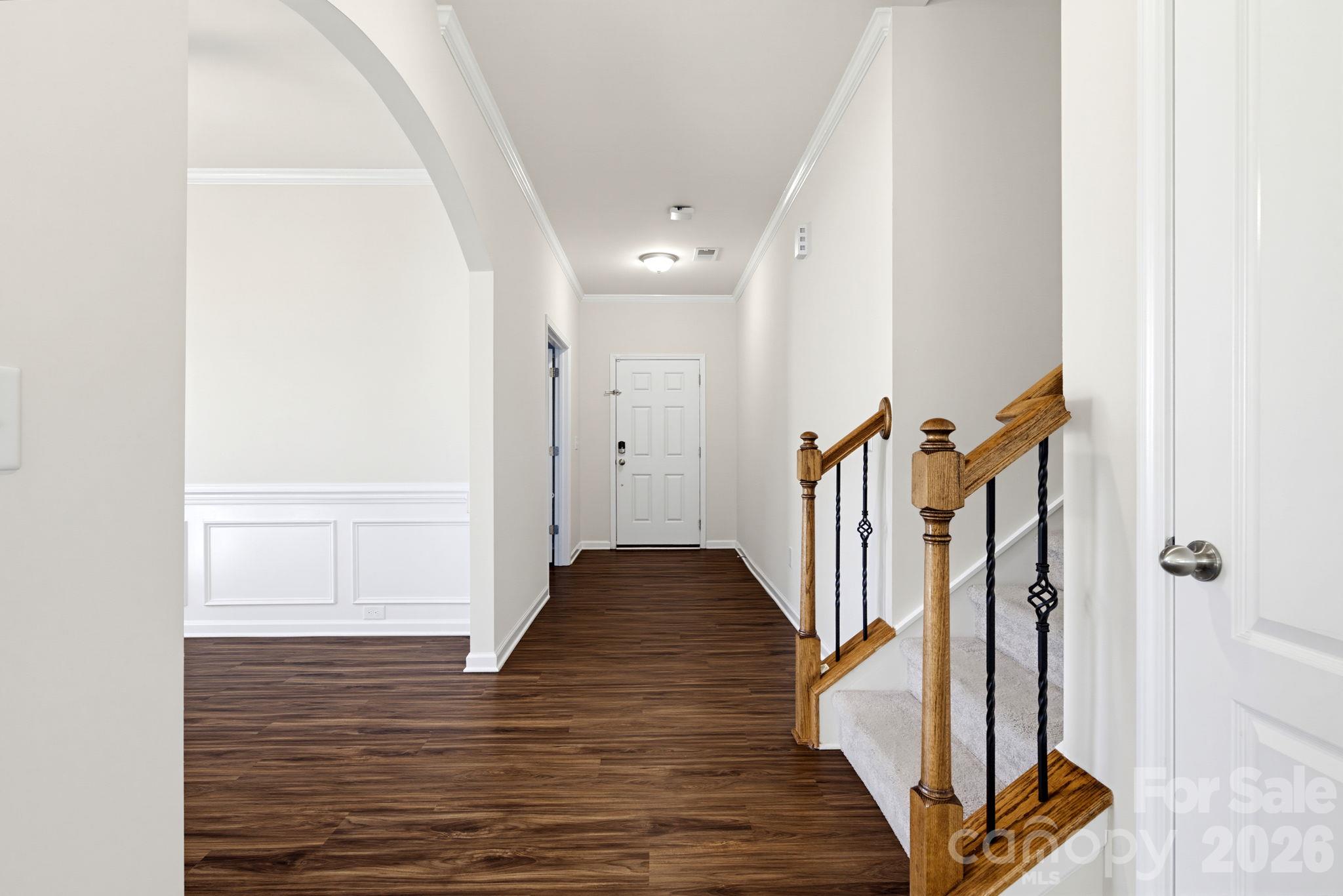 Single Family Residence at 13529 Napoleon Drive, Charlotte, photo 7 of 49