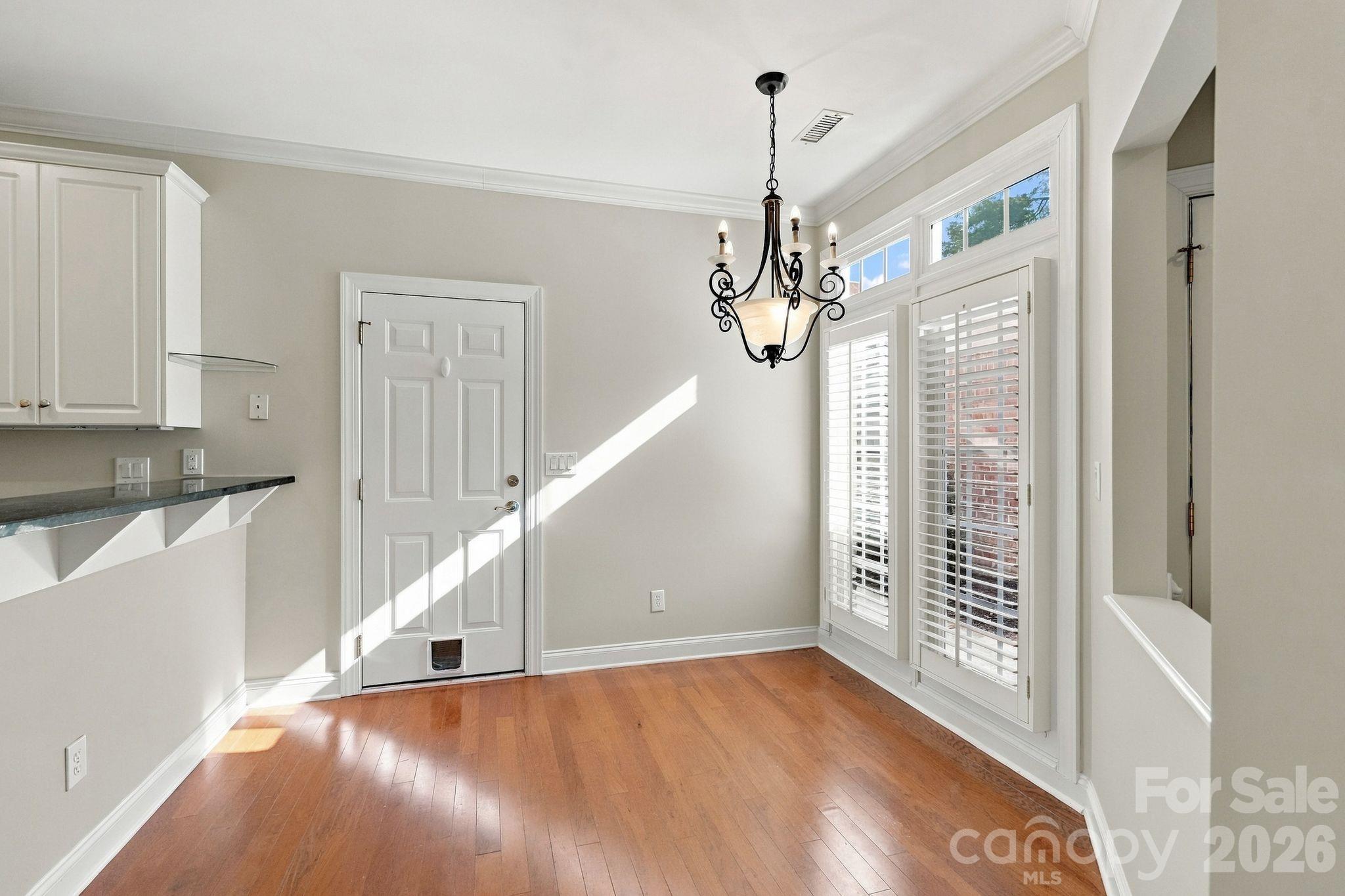 Townhouse at 11172 Villa Trace Place, Charlotte, photo 8 of 25