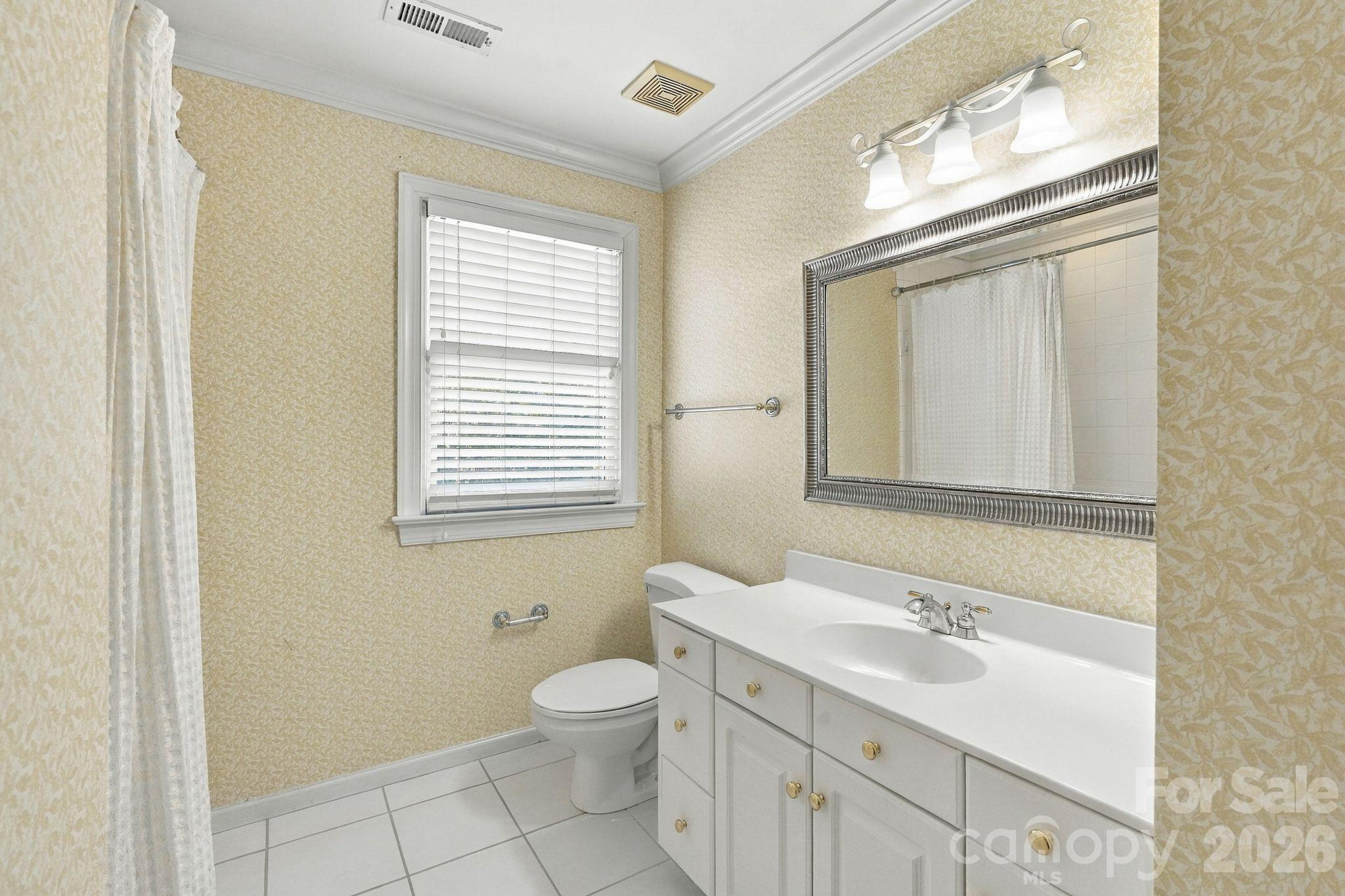 Townhouse at 11172 Villa Trace Place, Charlotte, photo 22 of 25