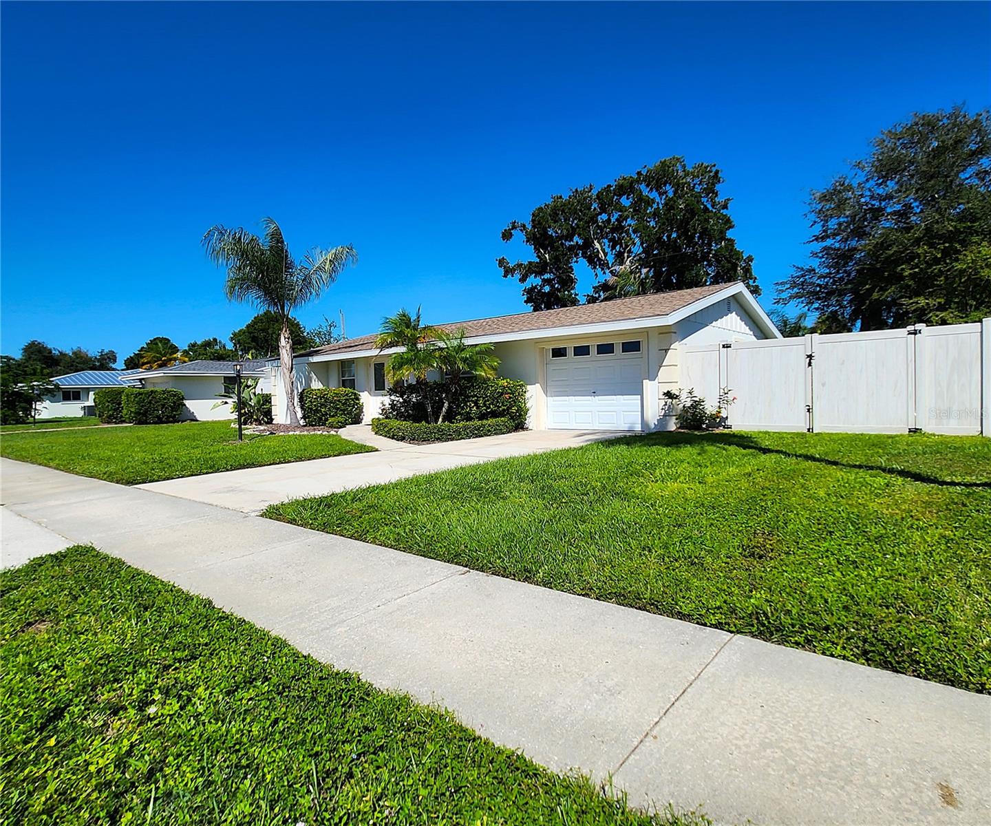 3143 LOCKWOOD TER