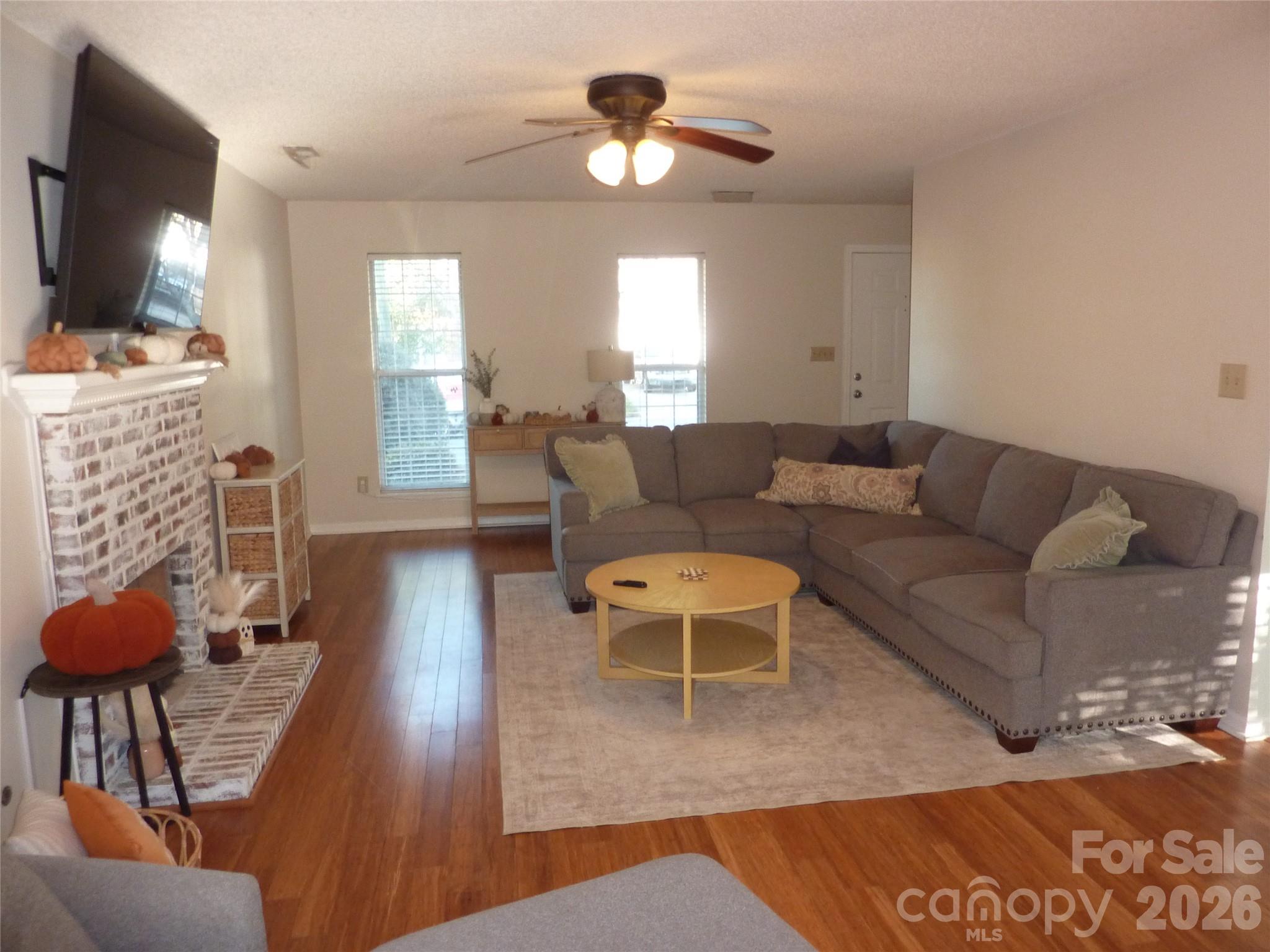 Single Family Residence at 3716 NW Winterberry Court, Concord, photo 6 of 33