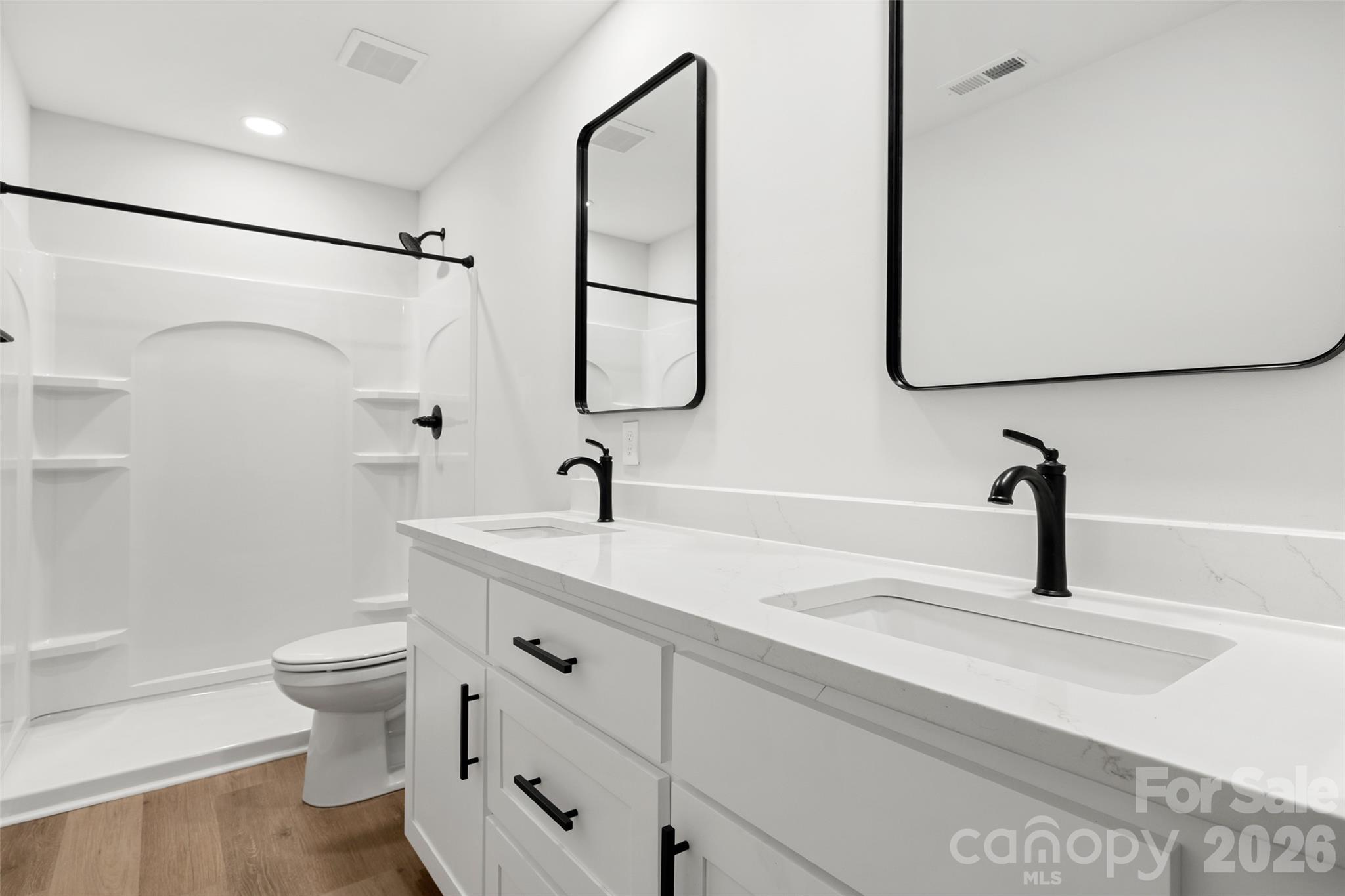 Single Family Residence at 1922 Fender Lane, Lancaster, photo 10 of 31