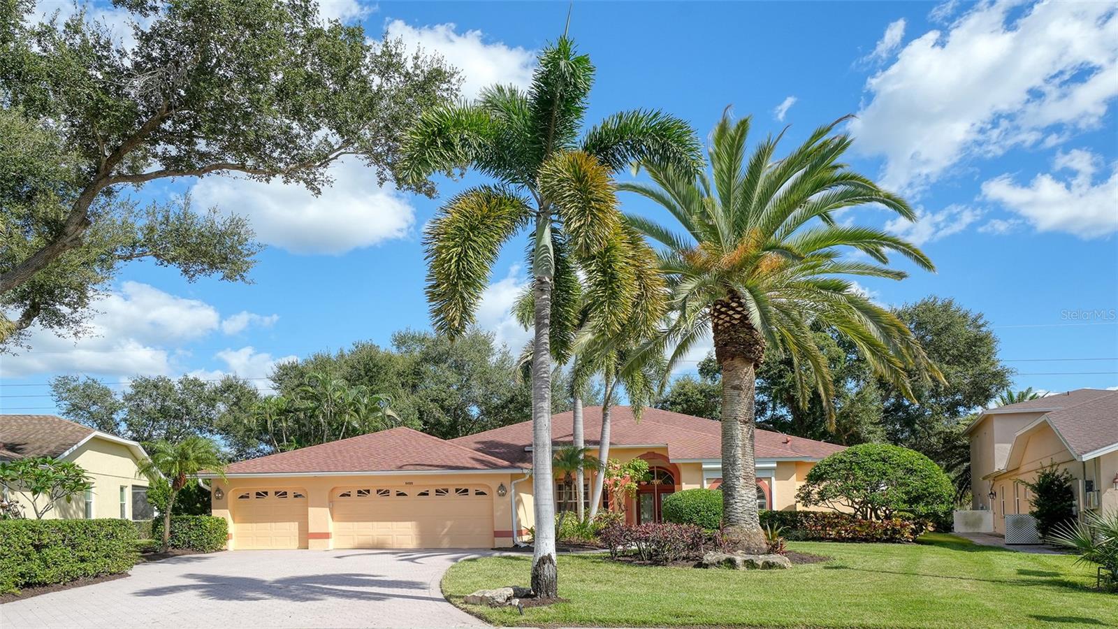 9488 HAWKSMOOR LN