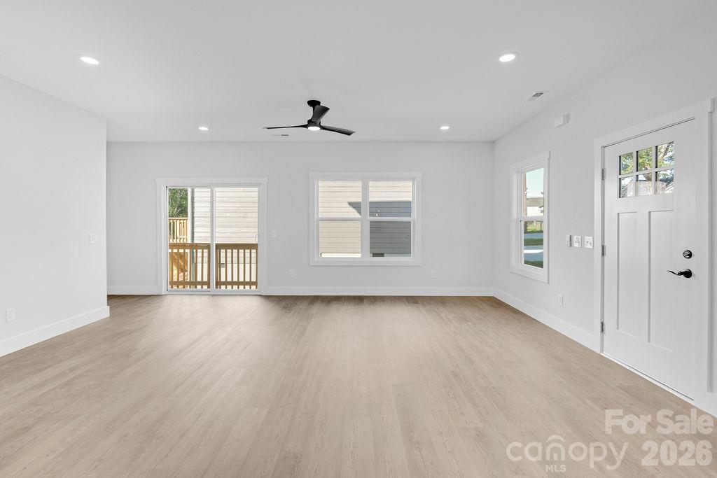 Single Family Residence at 1429 10th Avenue SW, Hickory, photo 7 of 22