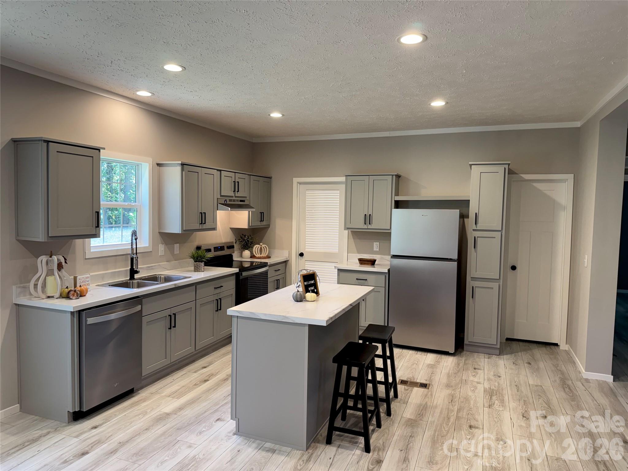 kitchen has walk-in pantry; all new SS applicances - 105 Cottontail Lane, Statesville