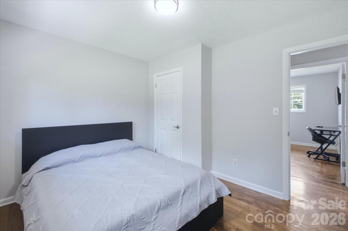 Single Family Residence at 2521 Alleghany Street, Charlotte, photo 13 of 25